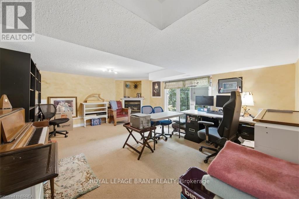367 Nelson Street, Brantford, Ontario  N3S 4E6 - Photo 6 - X13674712