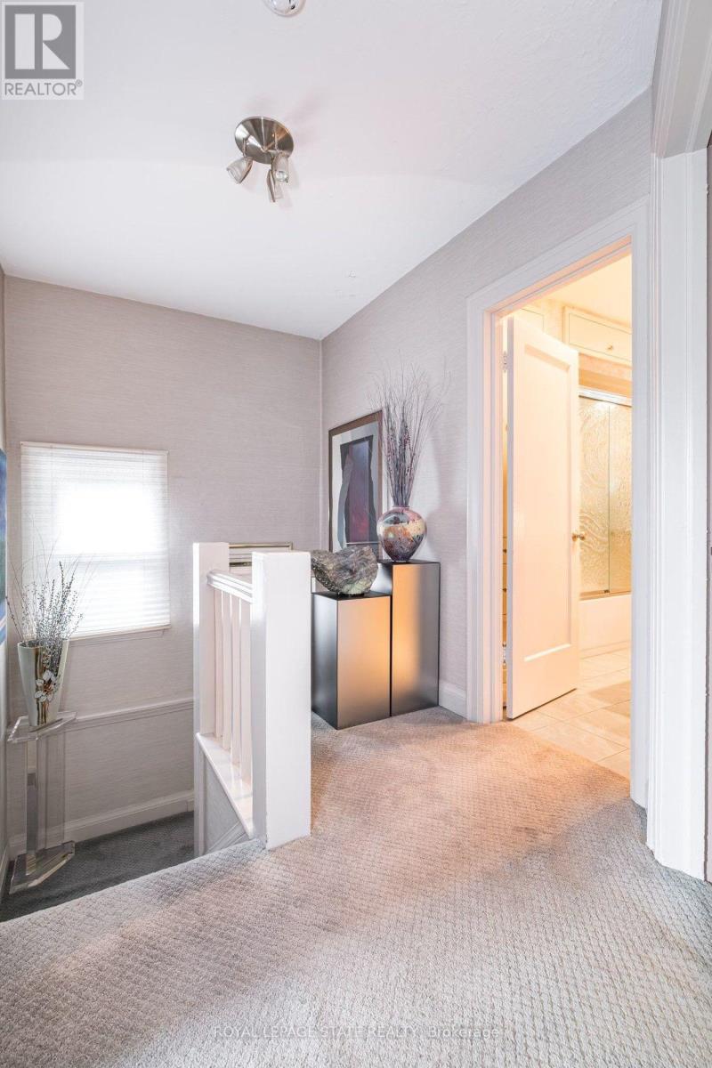 107 Bond Street S, Hamilton (Westdale), Ontario  L8S 1S9 - Photo 24 - X13674730