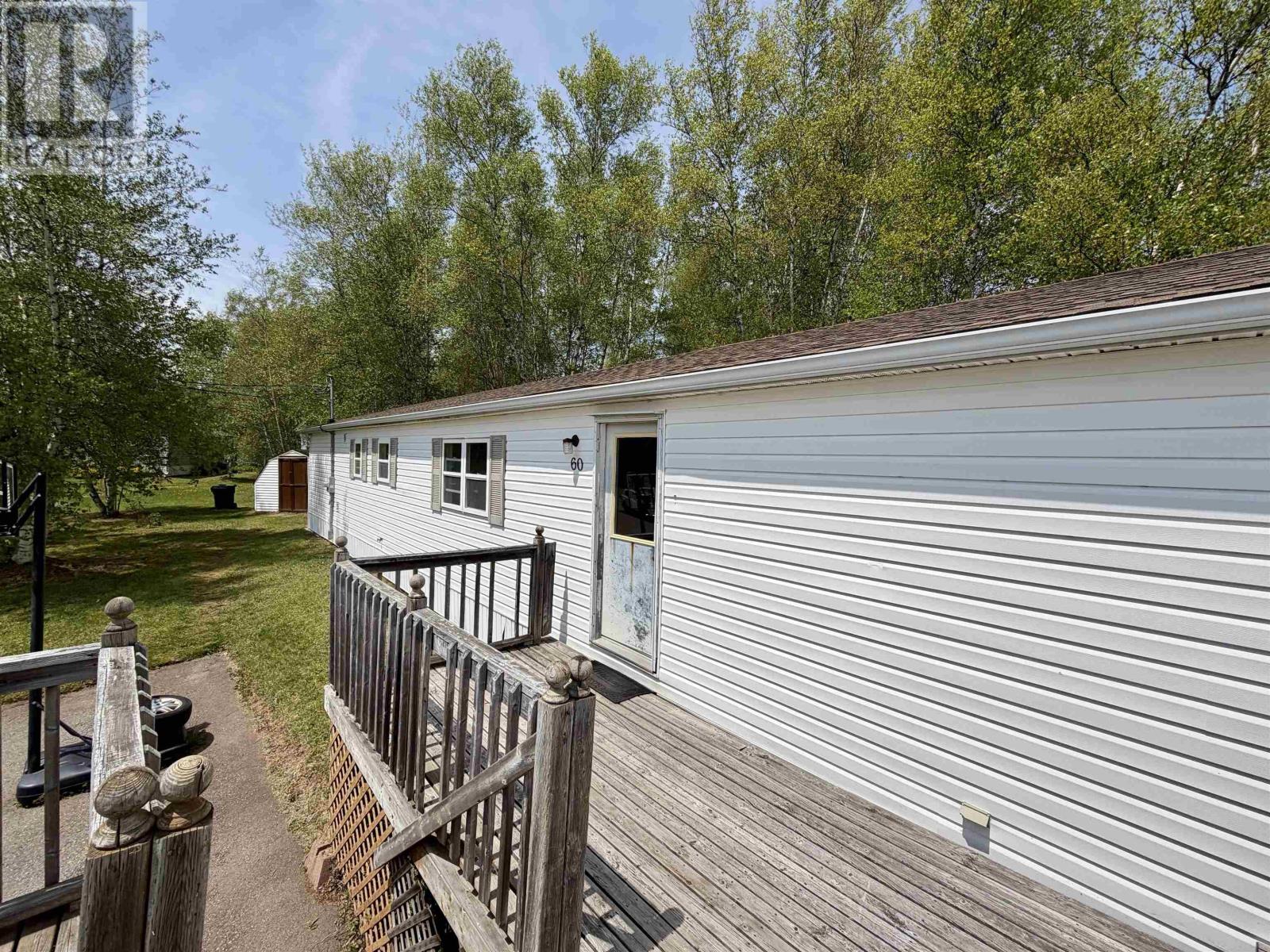 60 Rosewood Drive, Amherst, Nova Scotia  B4H 4S6 - Photo 13 - 202617467