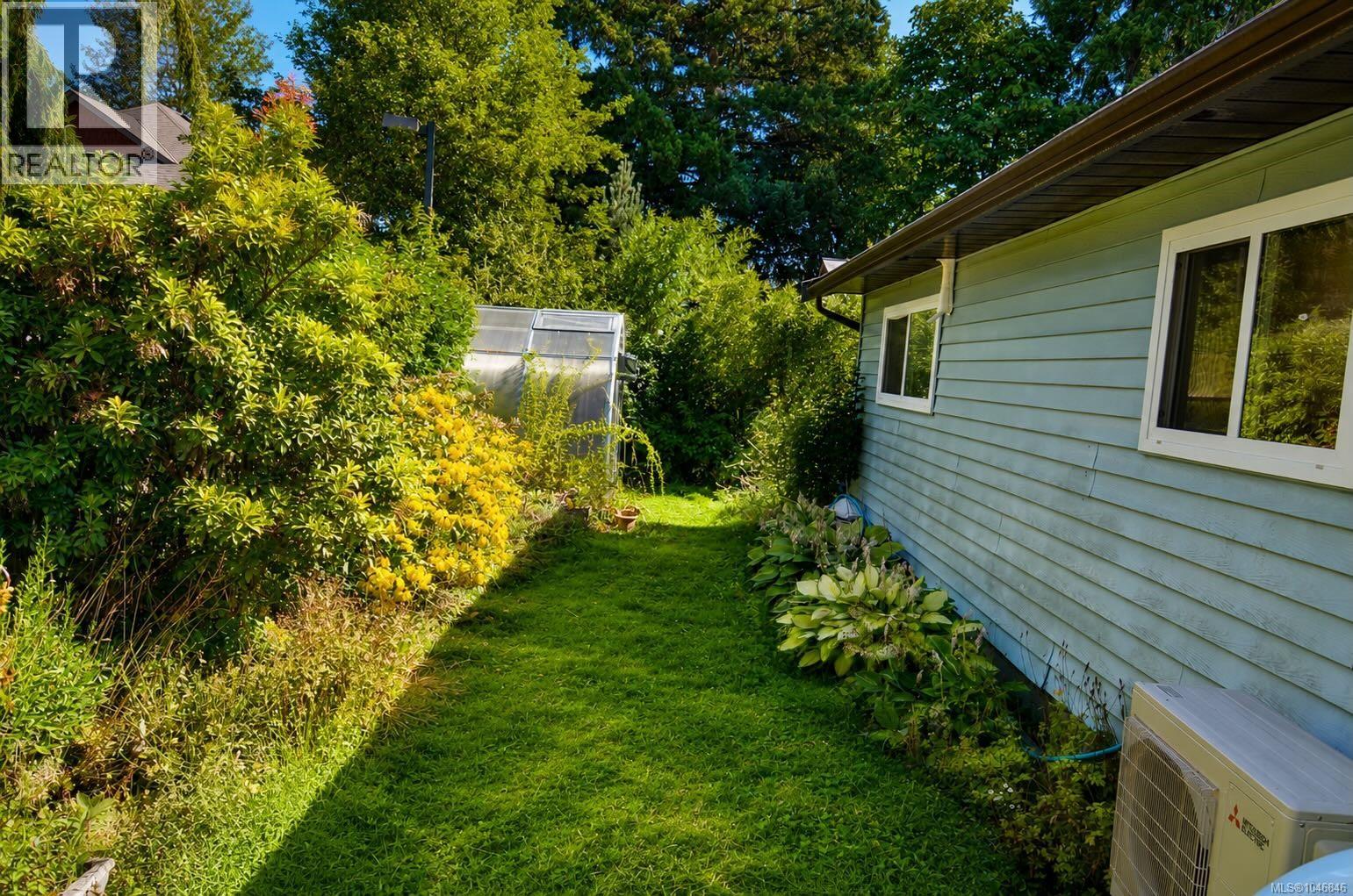 F 1670 Piercy Ave, Courtenay, British Columbia  V9N 3E9 - Photo 22 - 1046846