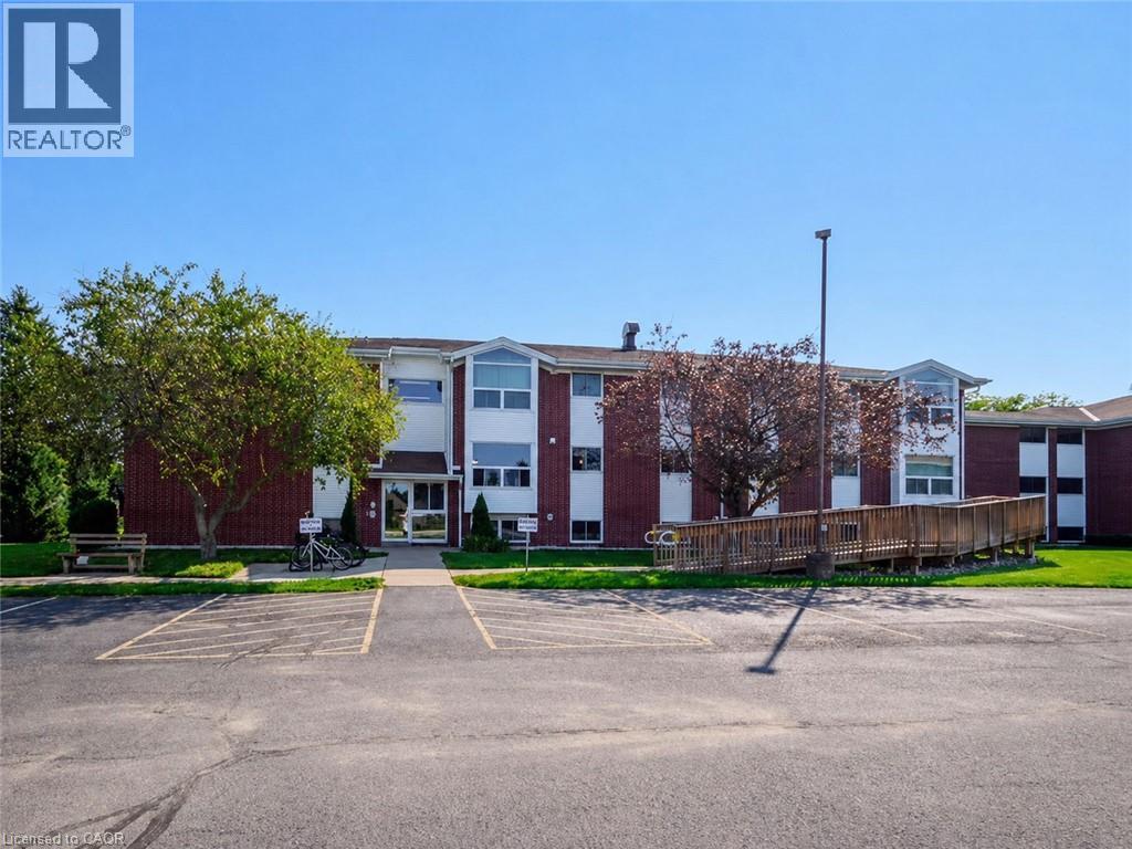60 DONLY Drive S Unit# 206, Simcoe, Ontario
