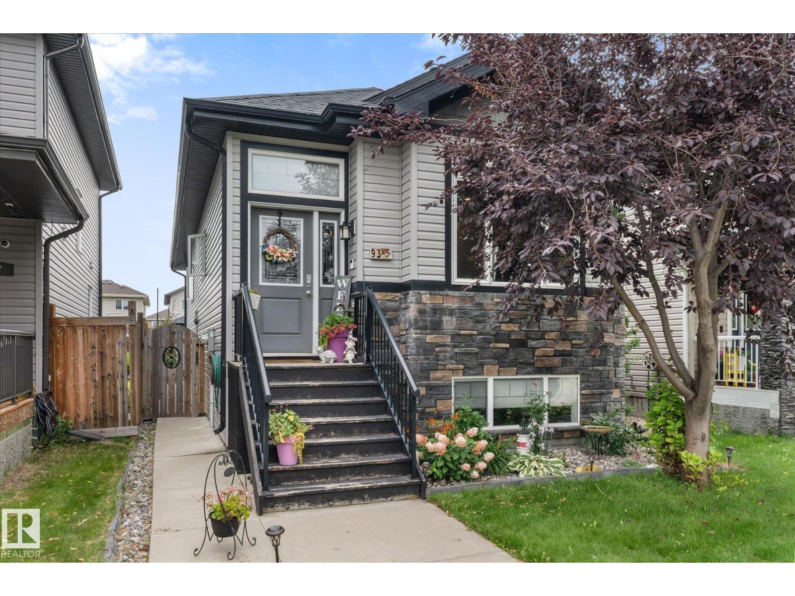 93 DURRAND BN, fort saskatchewan, Alberta