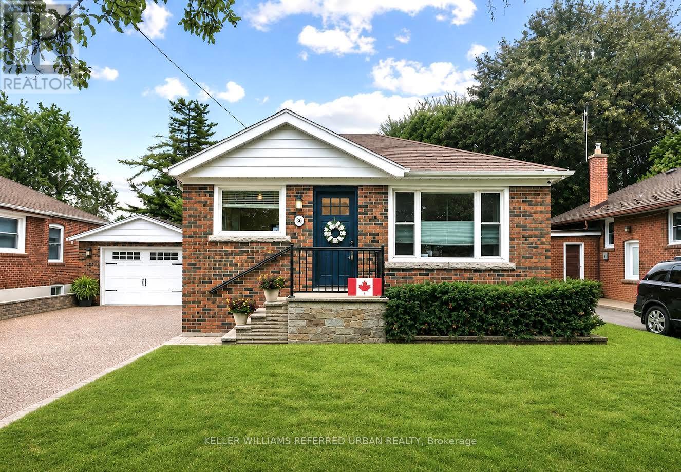 36 VERNADALE CRESCENT, Toronto, Ontario