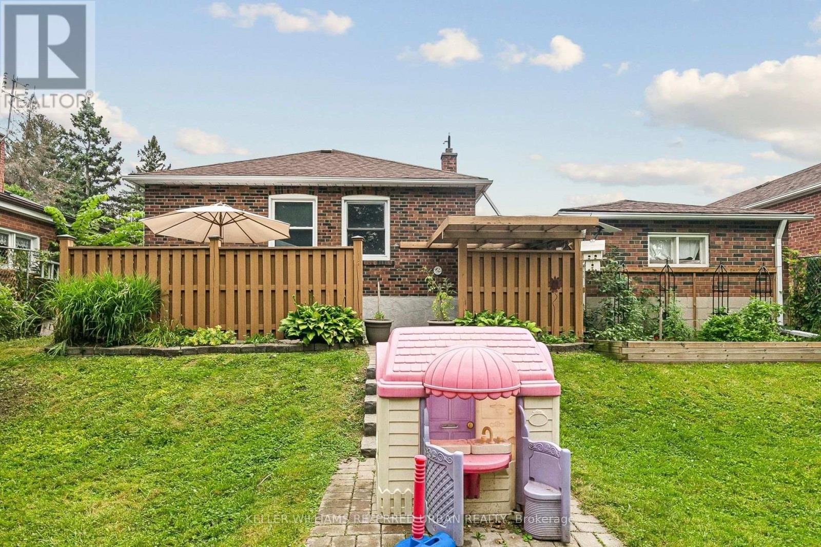 36 Vernadale Crescent, Toronto, Ontario  M1L 3M4 - Photo 50 - E13673732