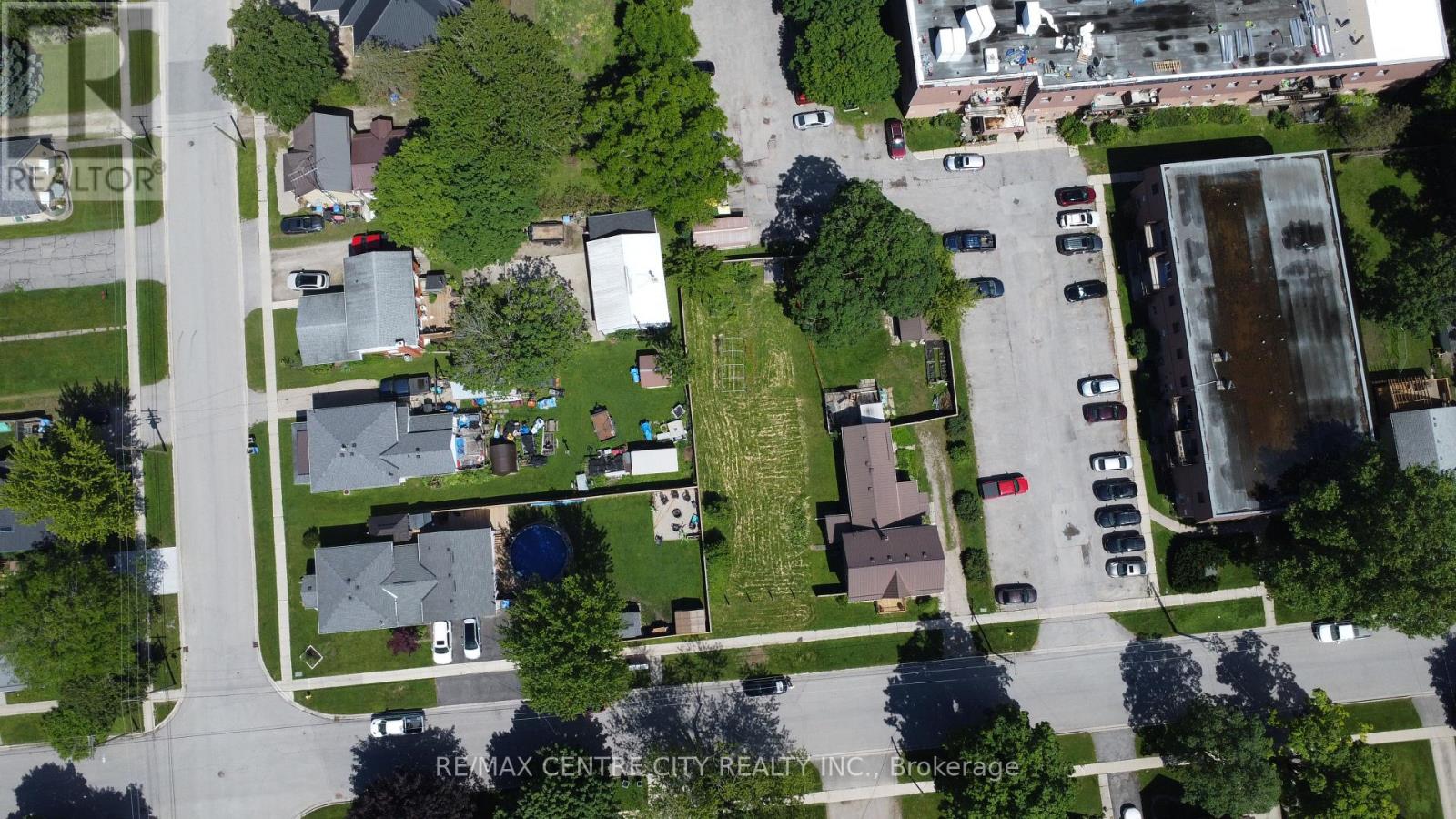 290 Carling Street, South Huron, Ontario  N0M 1S2 - Photo 7 - X13674916