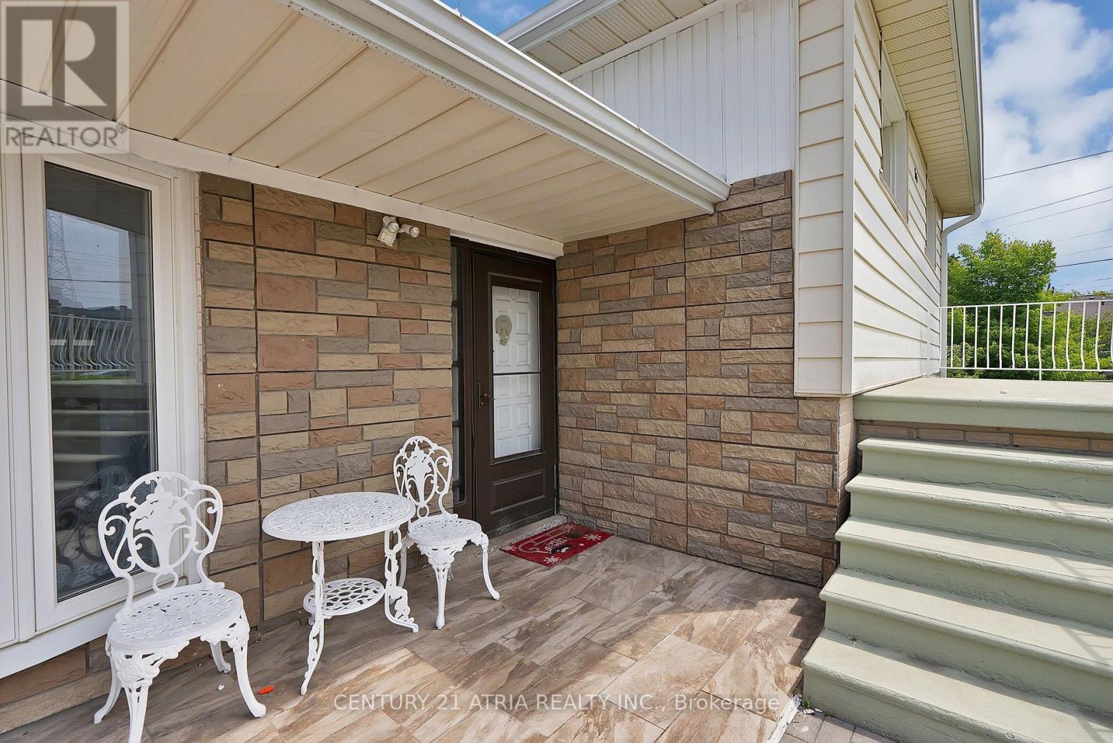 56 Tobermory Drive, Toronto, Ontario M3N 2R9 - Photo 30 - W13657288