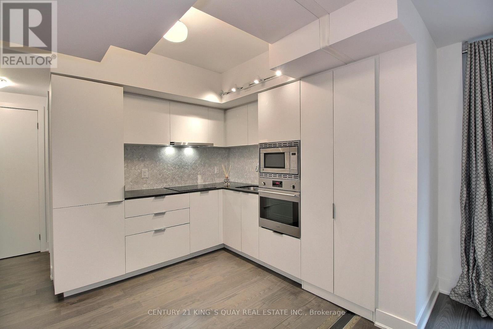 403 - 955 Bay Street, Toronto (Bay Street Corridor), Ontario  M5S 0C6 - Photo 3 - C13674946