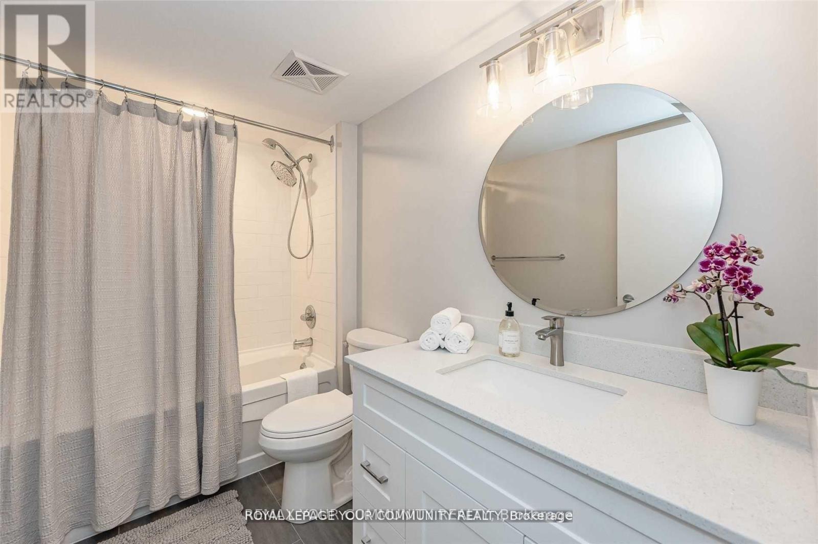 1307 - 76 Shuter Street, Toronto, Ontario  M5B 1B4 - Photo 19 - C13674956