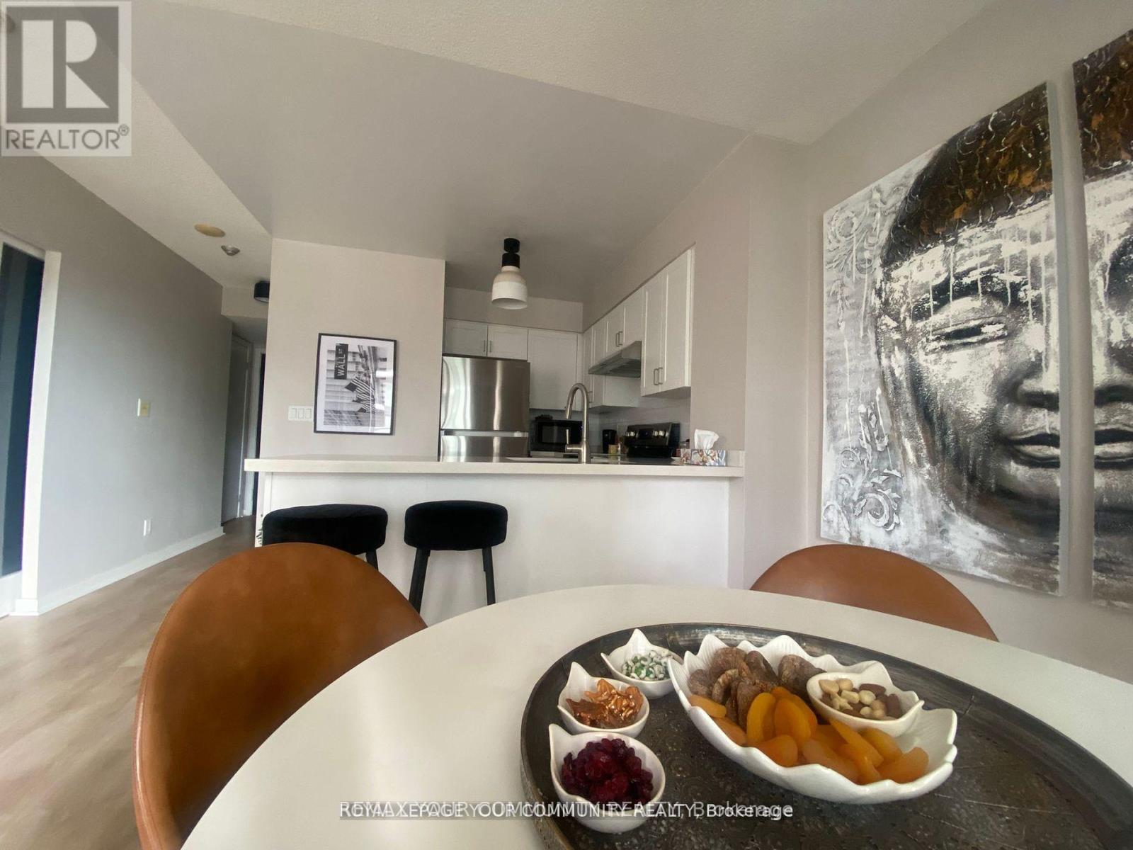 1307 - 76 Shuter Street, Toronto, Ontario  M5B 1B4 - Photo 4 - C13674956