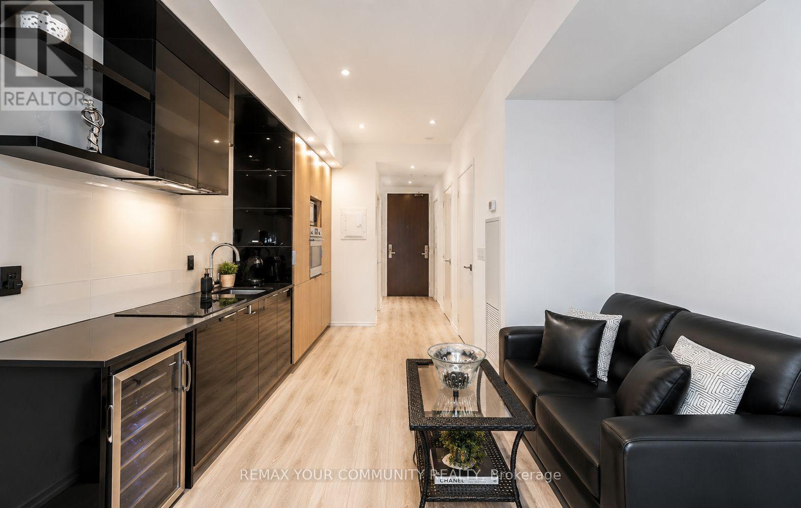 5404 - 70 Temperance Street, Toronto (Bay Street Corridor), Ontario  M5H 0B1 - Photo 6 - C13675012