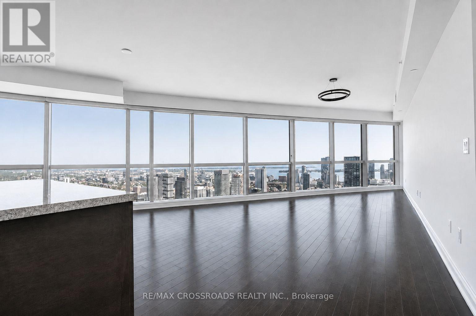 6107 - 388 Yonge Street, Toronto (Bay Street Corridor), Ontario  M5B 0A4 - Photo 2 - C13675018