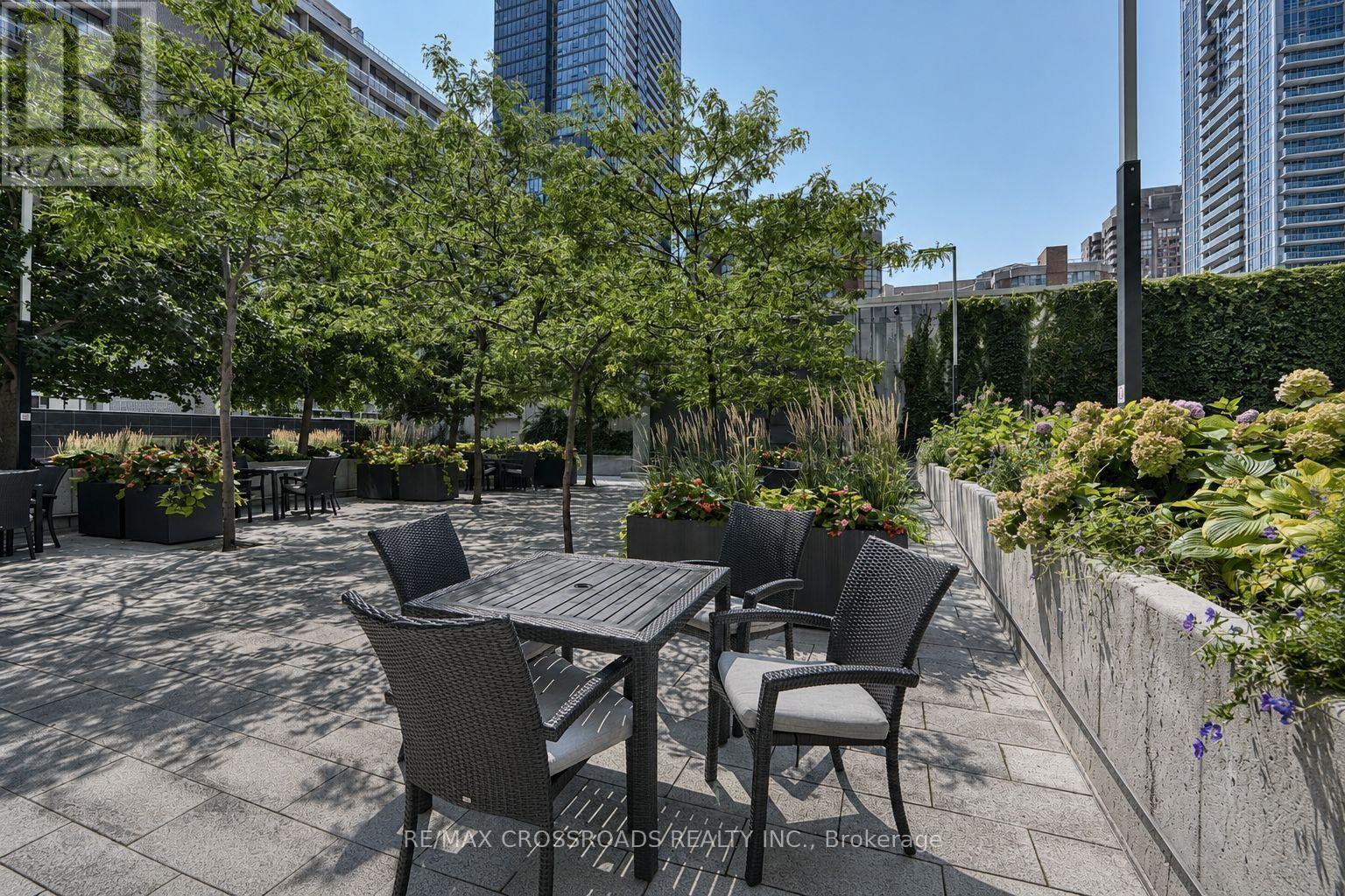 6107 - 388 Yonge Street, Toronto (Bay Street Corridor), Ontario  M5B 0A4 - Photo 32 - C13675018