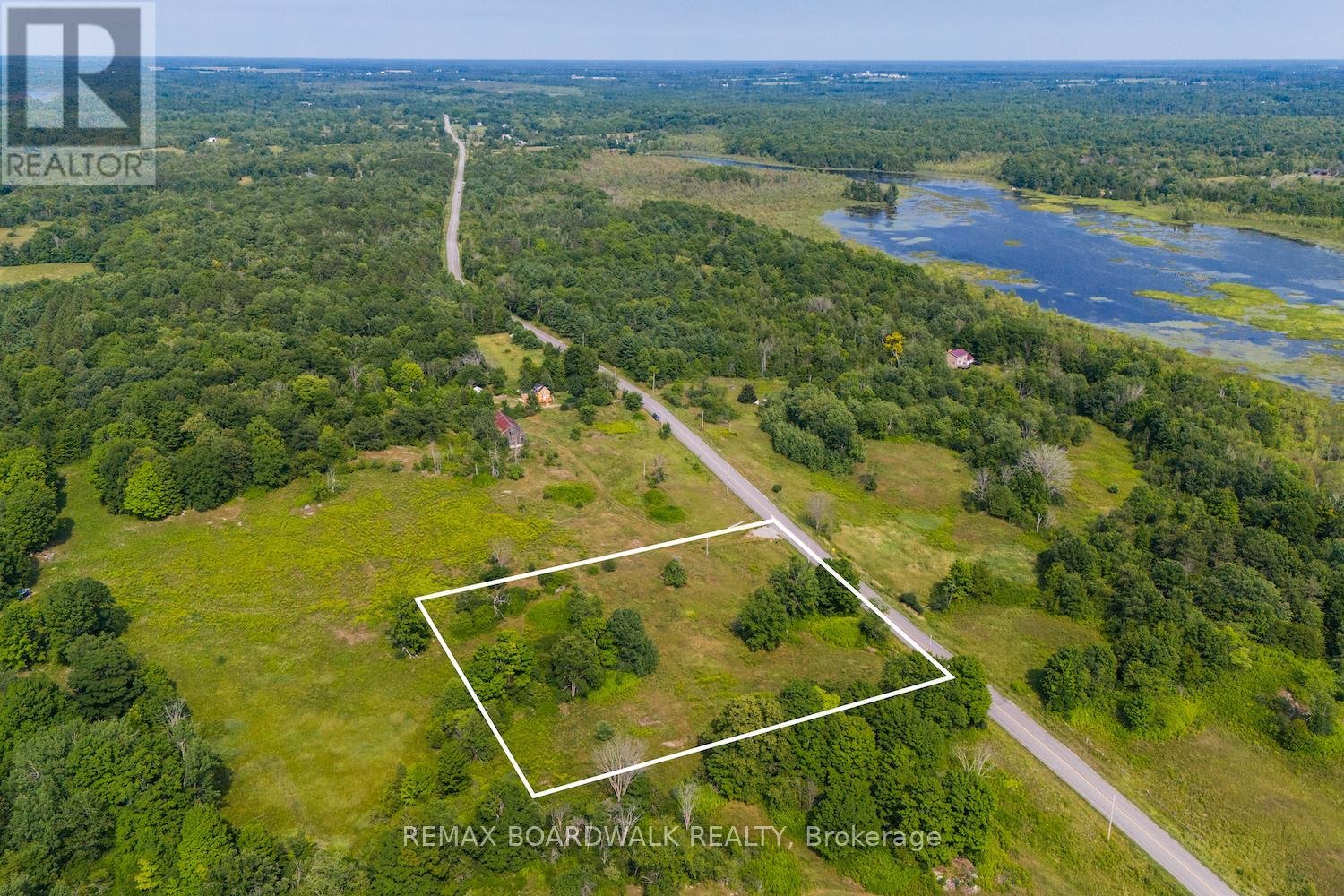 816 BENNETT LAKE ROAD, Tay Valley, Ontario