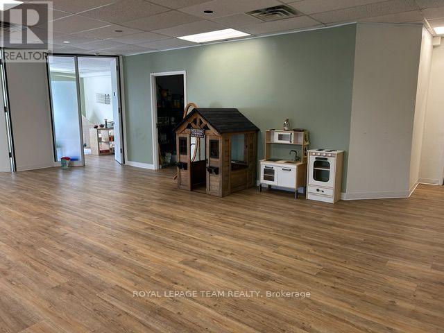 200_250 - 36 Antares Drive, Ottawa, Ontario  K2E 7W5 - Photo 12 - X13674838