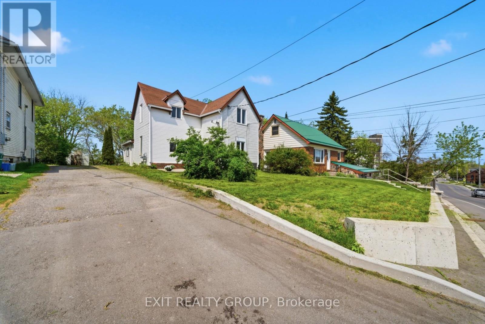 24 Albion Street, Belleville, Ontario  K8N 3R8 - Photo 3 - X13674952