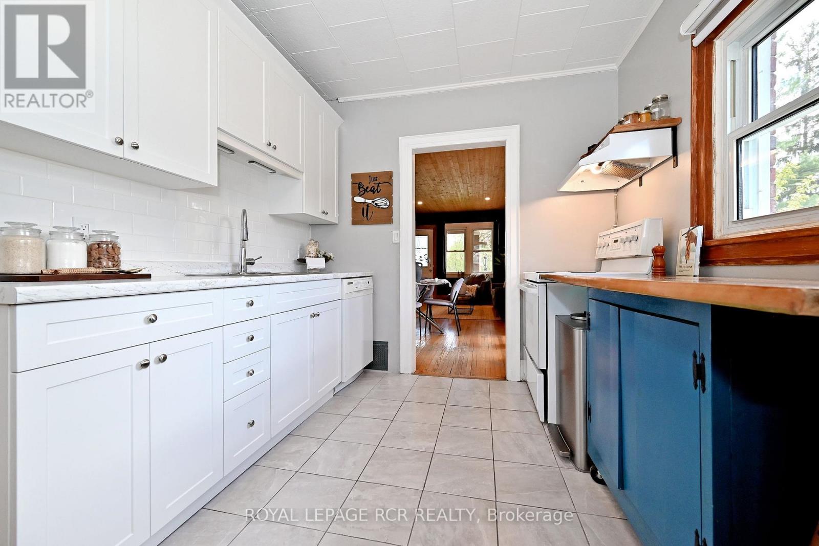 116 Buckingham Avenue, Oshawa, Ontario  L1G 2K5 - Photo 11 - E13674886