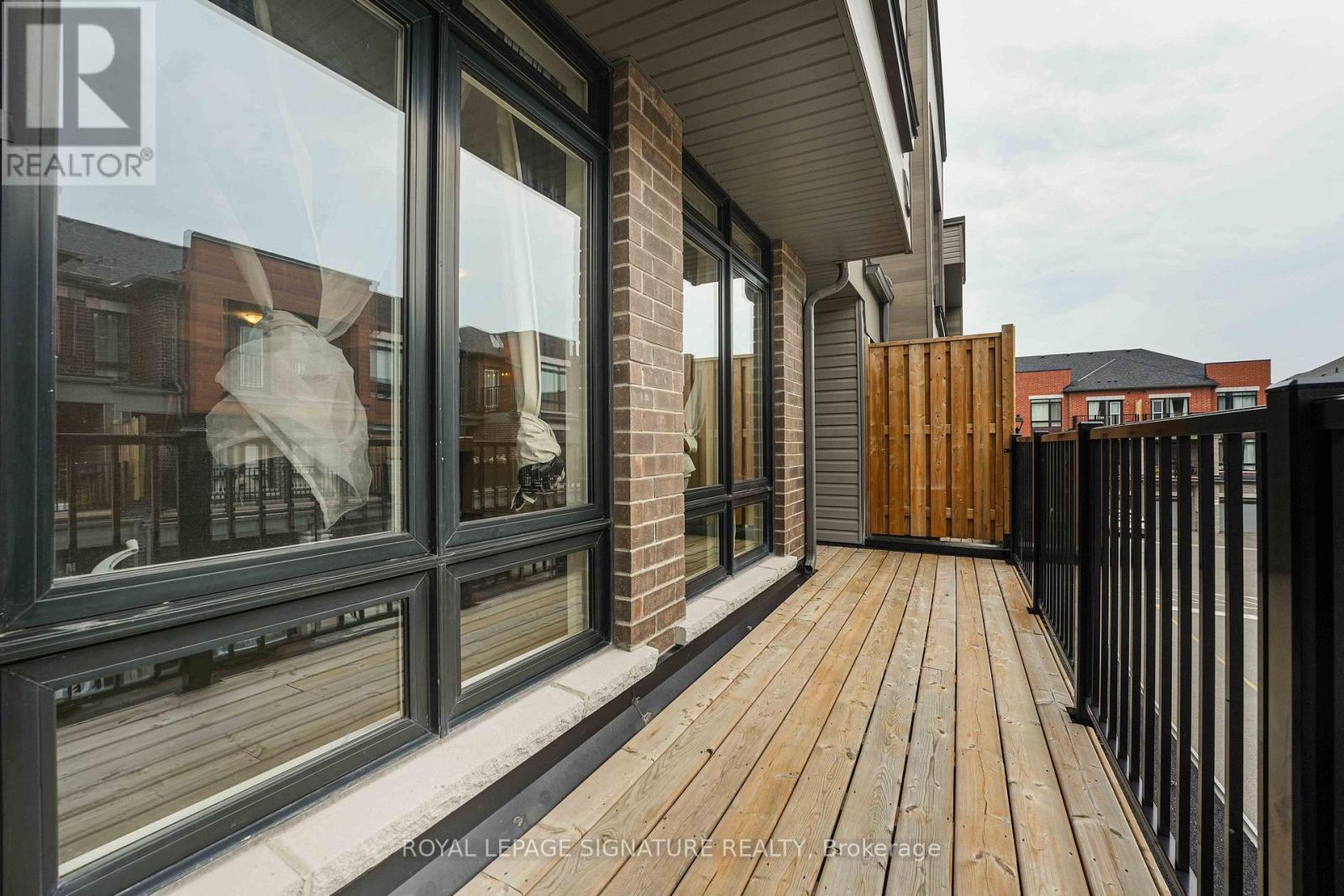6 Ginno Lane, Ajax, Ontario  L1S 0H3 - Photo 20 - E13674888