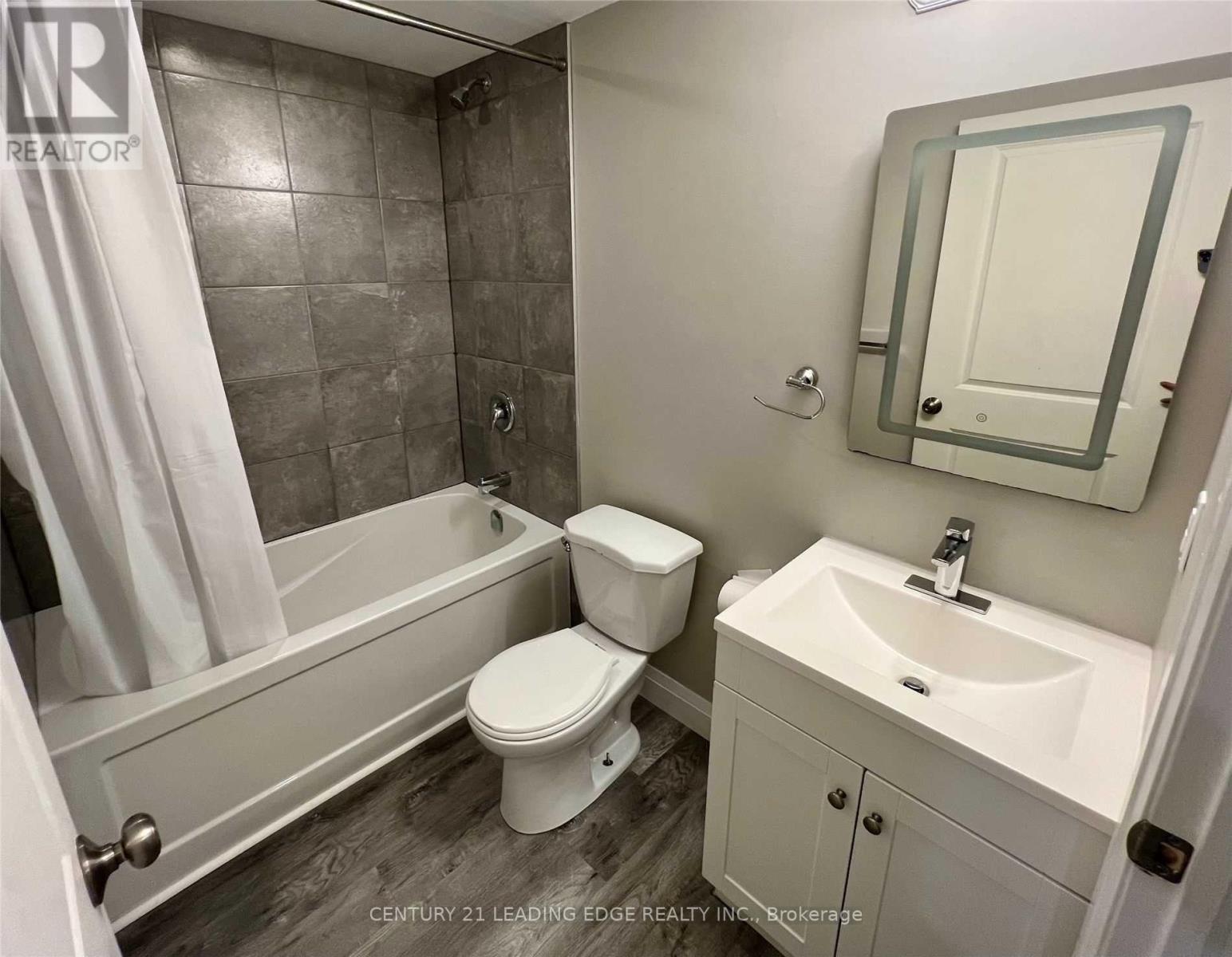 Bsmt - 214 Gibbons Street, Oshawa (Mclaughlin), Ontario  L1J 4Y4 - Photo 9 - E13674982