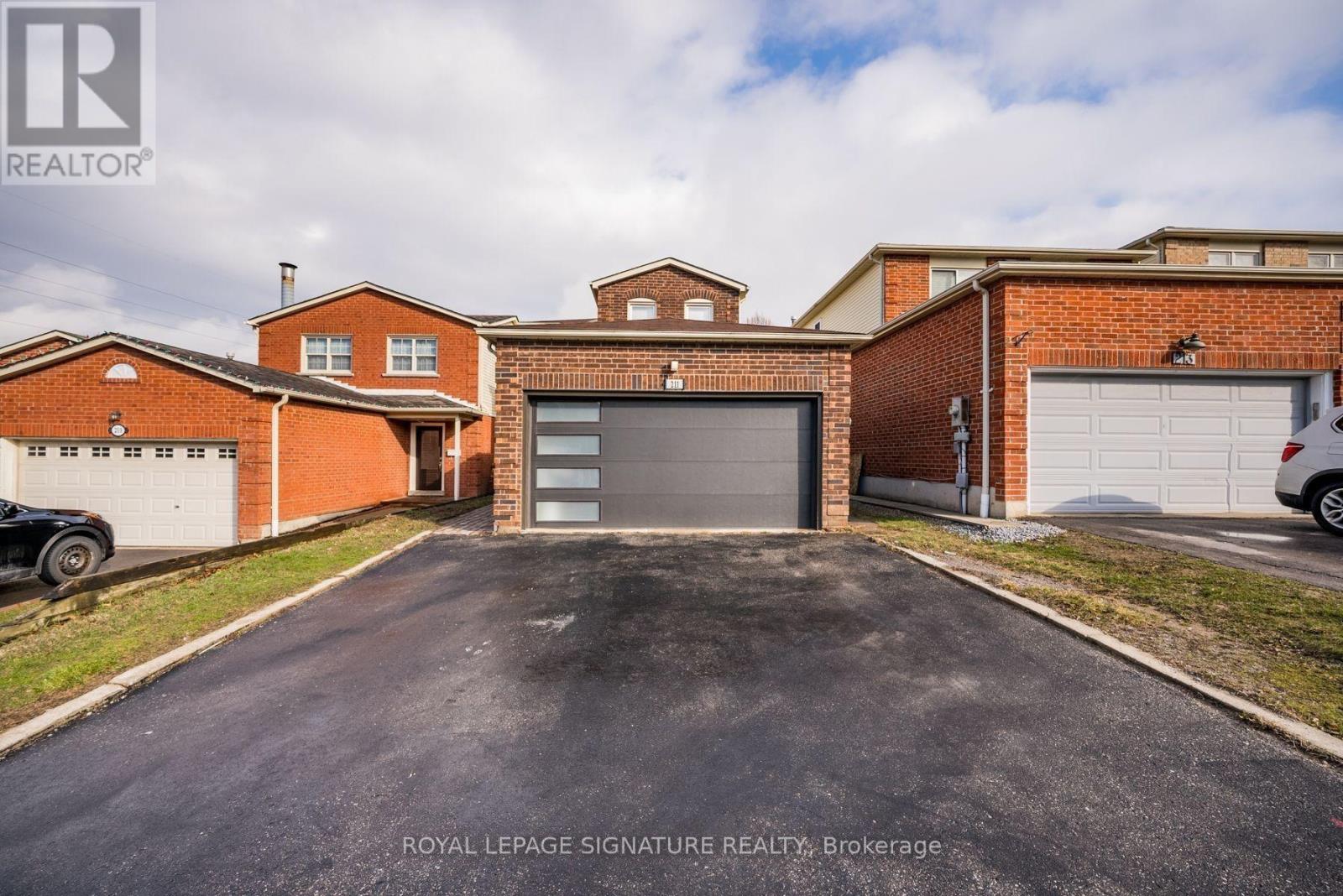 LOWER - 211 GLEN HILL DRIVE, whitby (blue grass meadows), Ontario