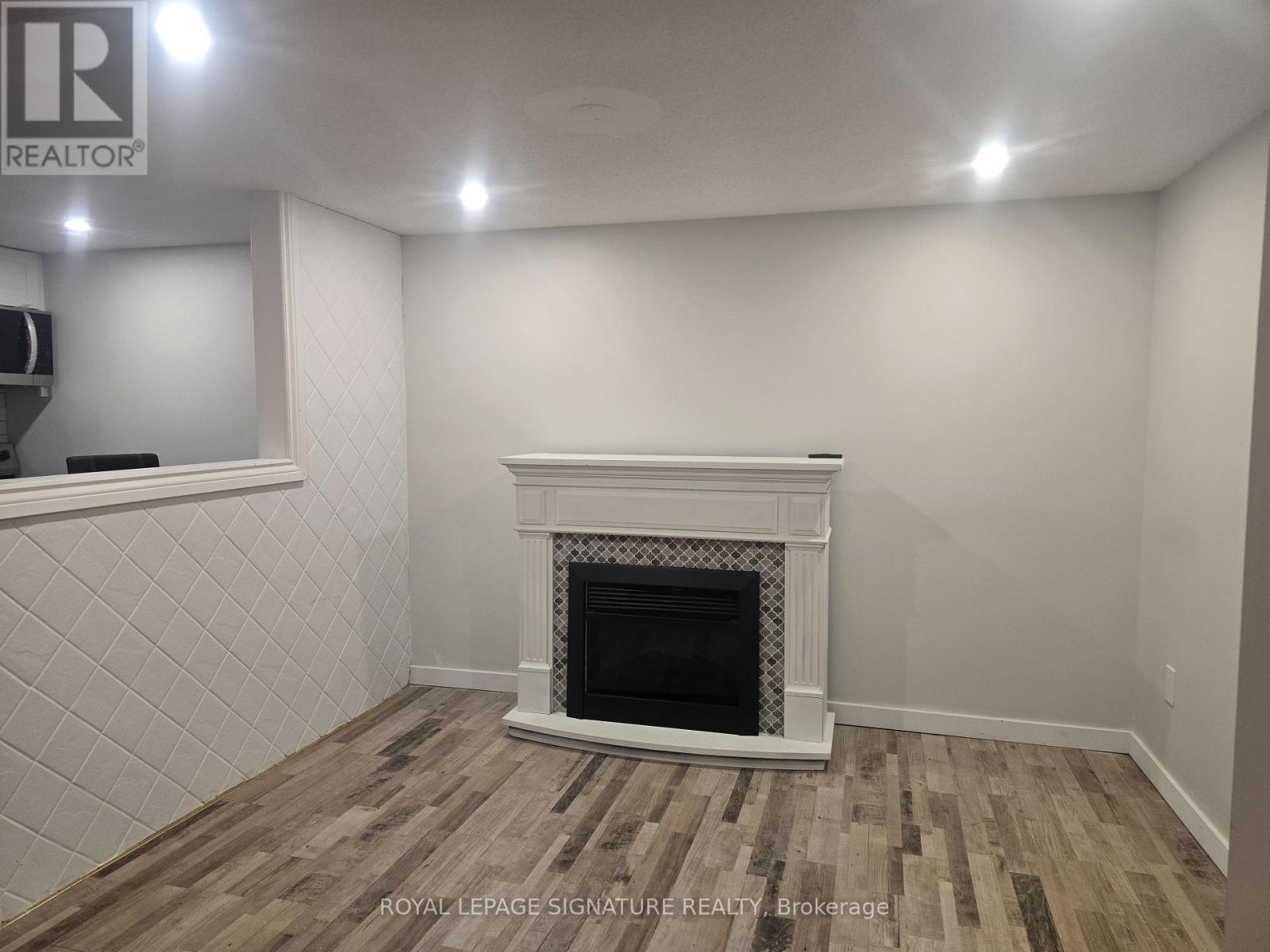Lower - 211 Glen Hill Drive, Whitby, Ontario  L1N 7J5 - Photo 7 - E13674992
