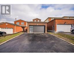 LOWER - 211 GLEN HILL DRIVE, Whitby, Ontario