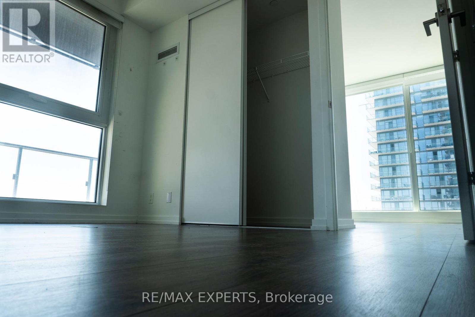 1802 - 7890 Jane Street, Vaughan (Vaughan Corporate Centre), Ontario  L4K 0K9 - Photo 15 - N13674866