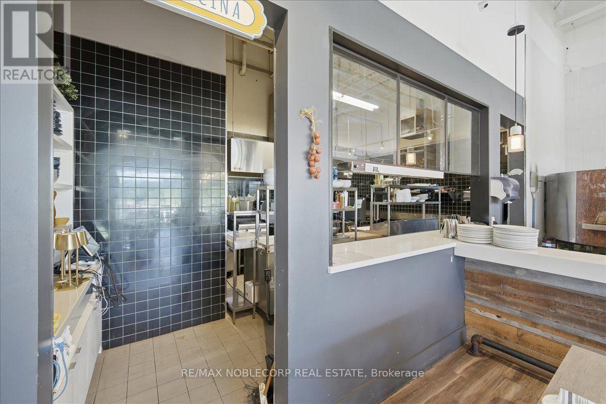 444 Holland Street W, Bradford West Gwillimbury, Ontario  L3Z 0G1 - Photo 34 - N13674962