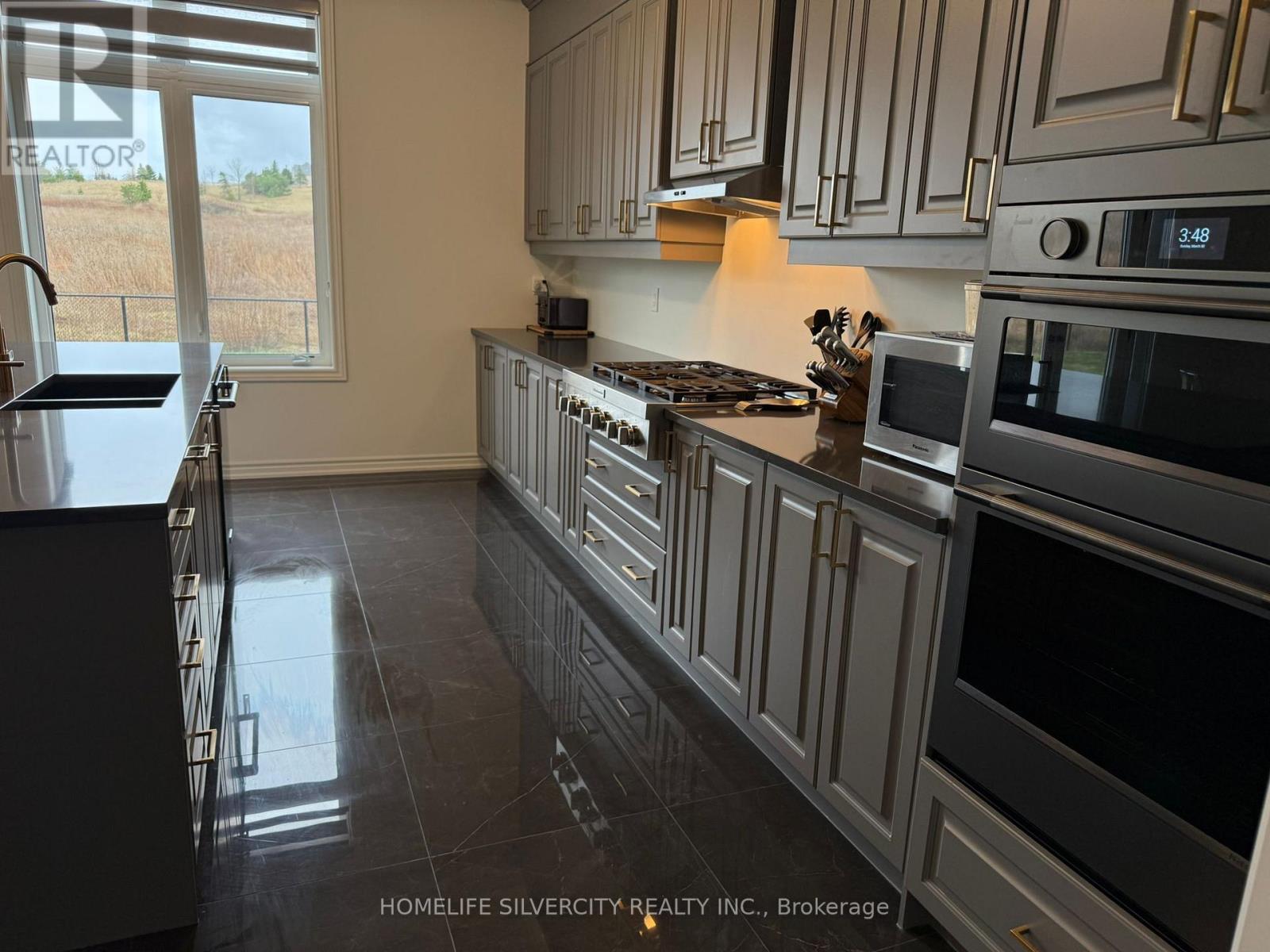 23 Marigold Boulevard E, Adjala-Tosorontio (Colgan), Ontario  L0G 1W0 - Photo 8 - N13675002