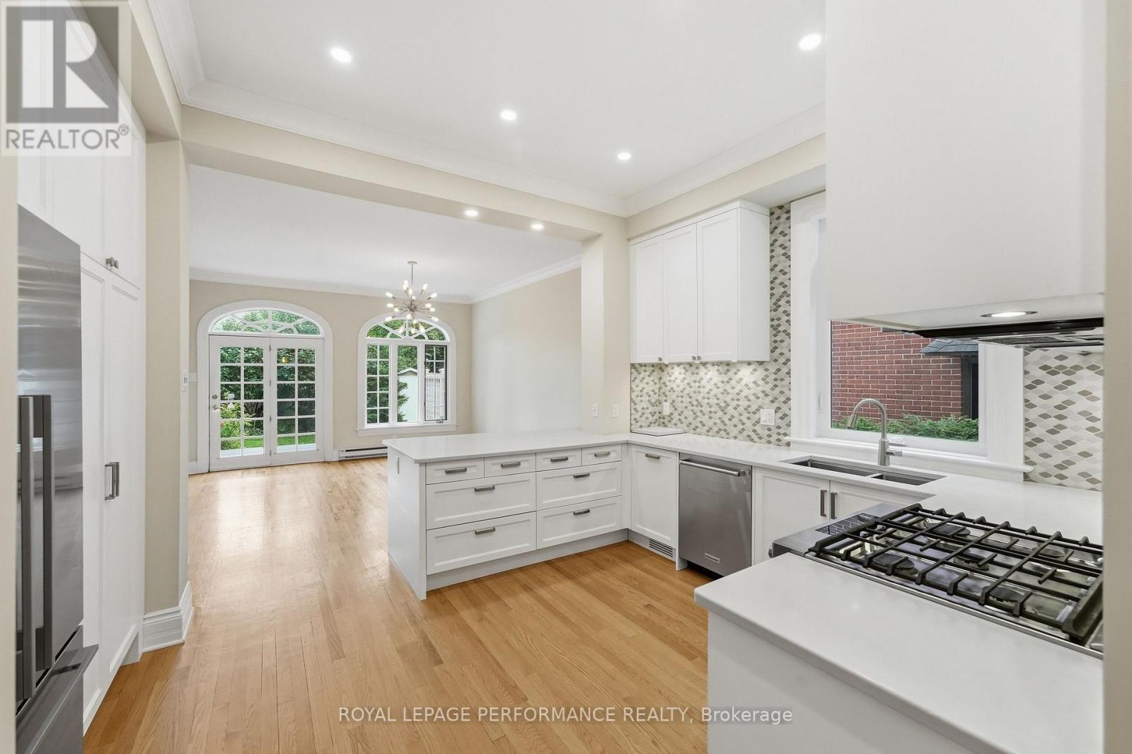 284 Crichton Street, Ottawa, Ontario  K1M 1W4 - Photo 11 - X13674934