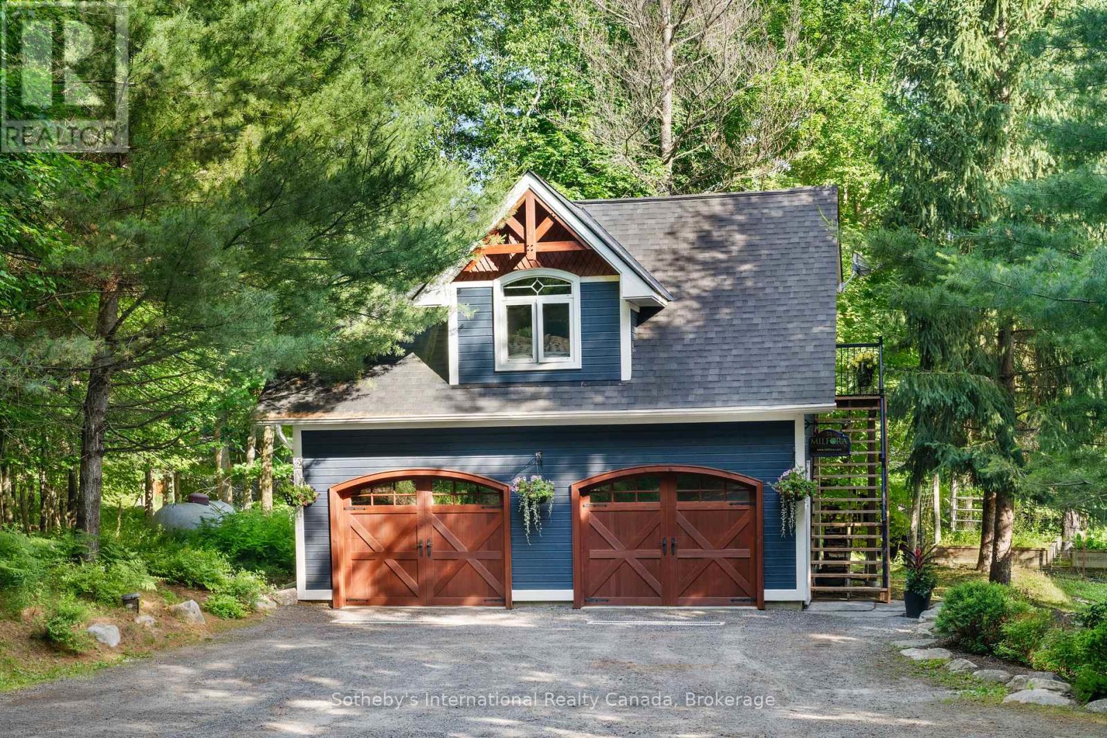 743 Skyhills Road, Huntsville, Ontario  P1H 2N5 - Photo 8 - X13569560