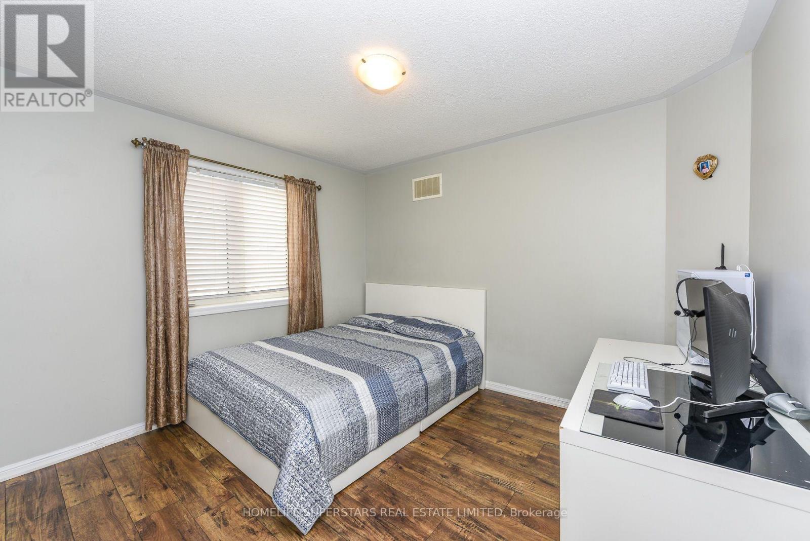 8 Miracle Trail N, Brampton, Ontario  L7A 0Y3 - Photo 29 - W13674872