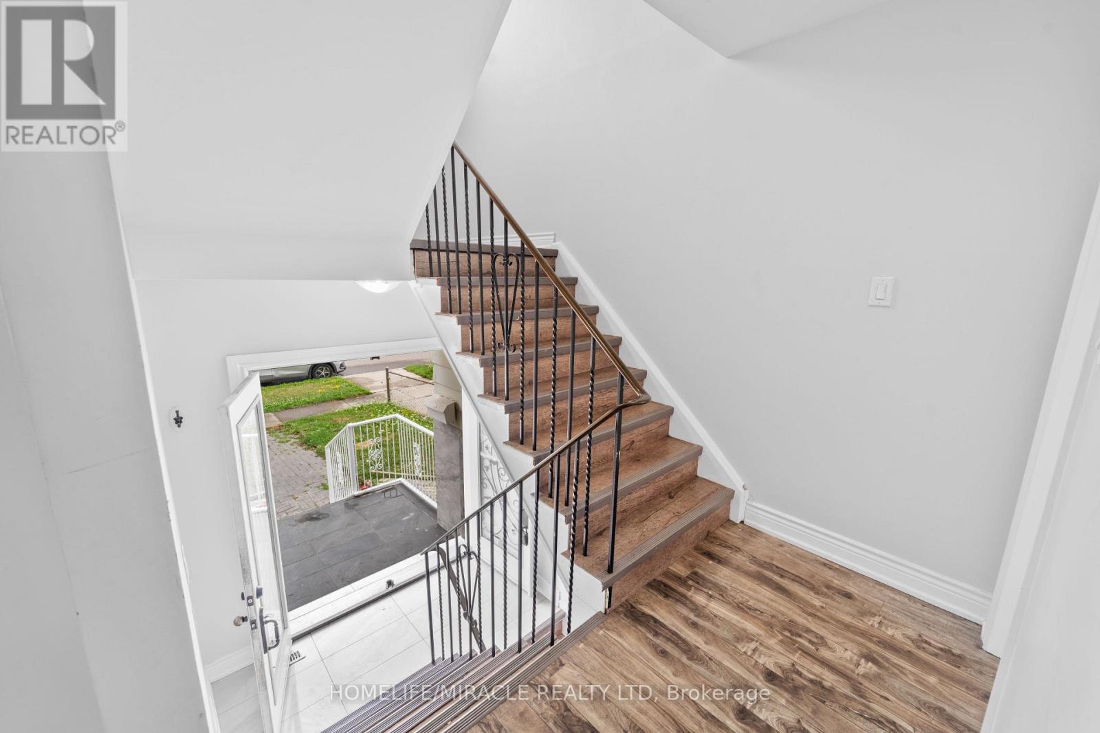 115 Bruce Beer Drive, Brampton, Ontario  L6V 2Z7 - Photo 22 - W13674938