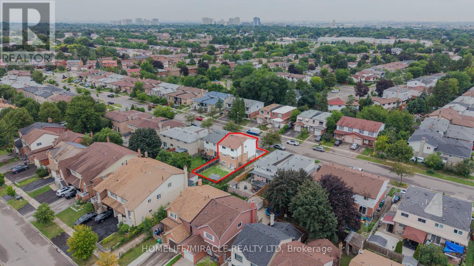 115 Bruce Beer Drive, Brampton, Ontario  L6V 2Z7 - Photo 3 - W13674938