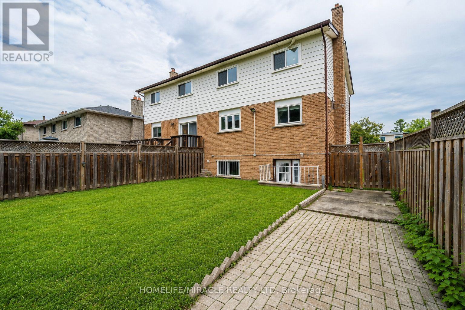 115 Bruce Beer Drive, Brampton, Ontario  L6V 2Z7 - Photo 49 - W13674938