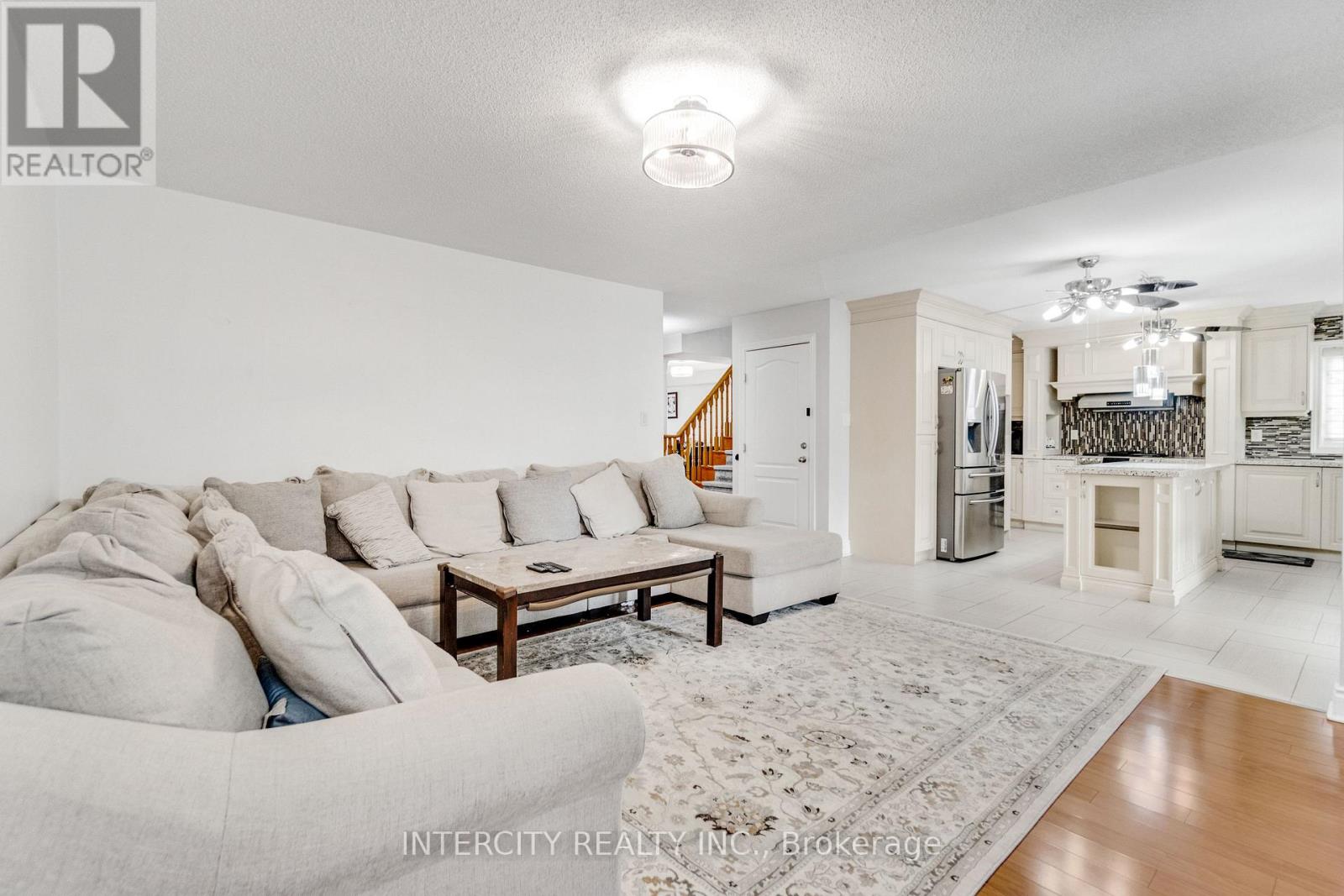 48 Avalanche Crescent, Brampton, Ontario  L6P 1M5 - Photo 12 - W13674964