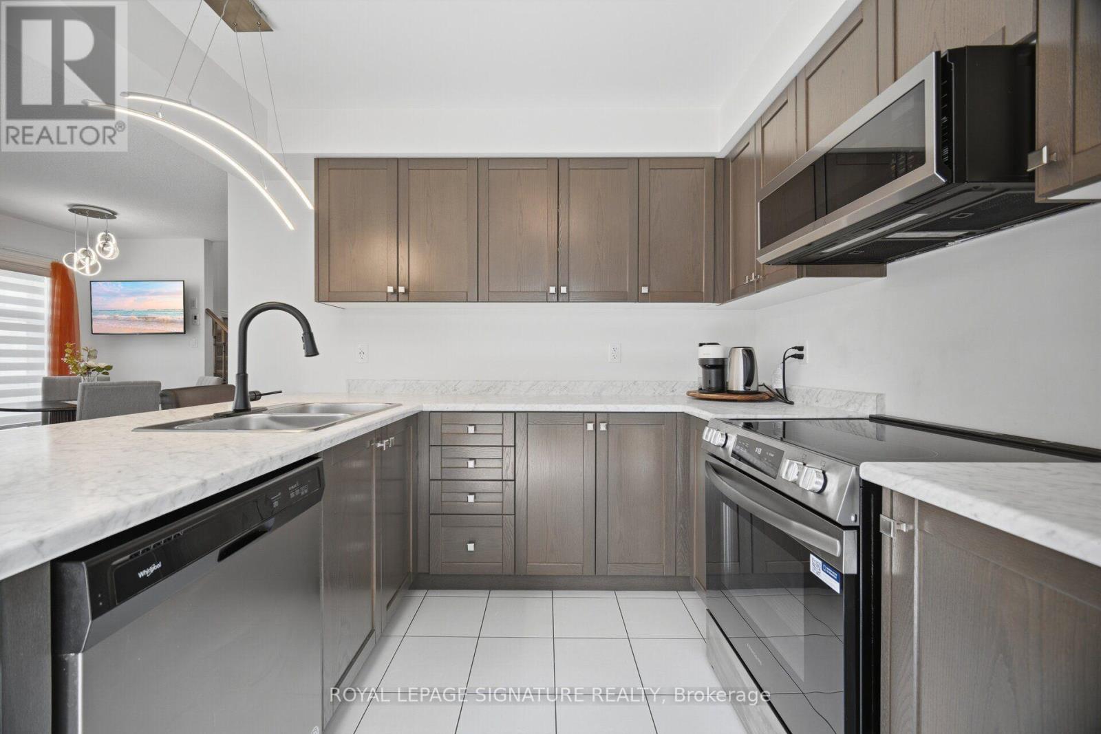 3839 Tufgar Crescent, Burlington (Alton), Ontario  L7M 1P8 - Photo 21 - W13675000