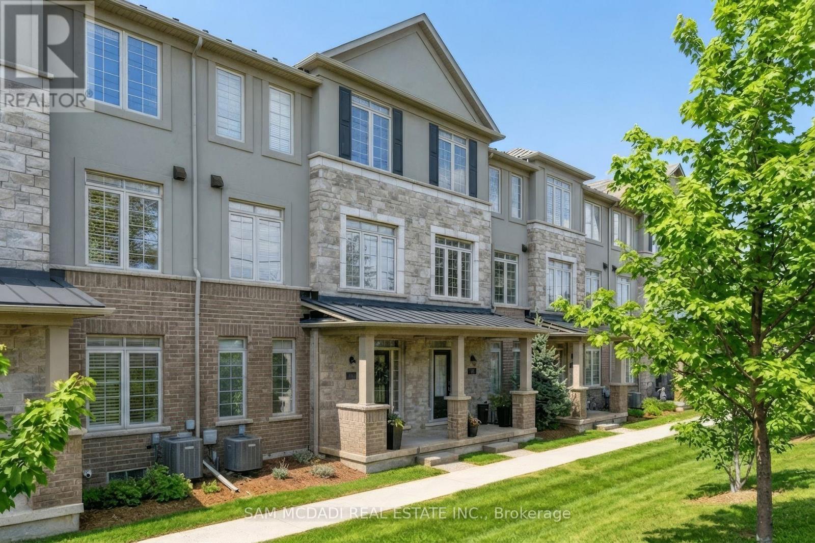 9 - 215 Dundas Street E, Hamilton (Waterdown), Ontario  L8B 0X2 - Photo 4 - X13674954