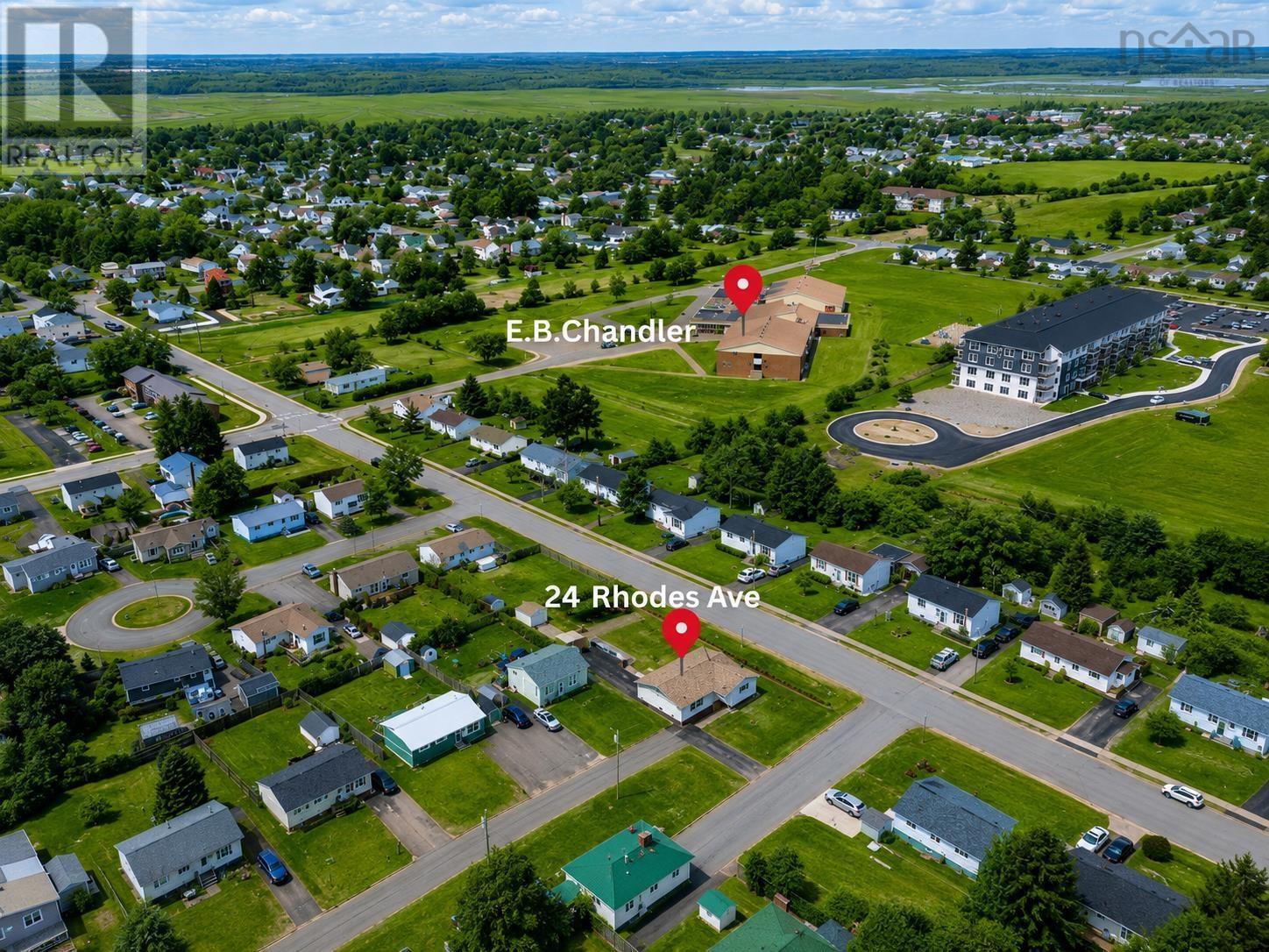 24 Rhodes Avenue, Amherst, Nova Scotia  B4H 2J2 - Photo 5 - 202601796