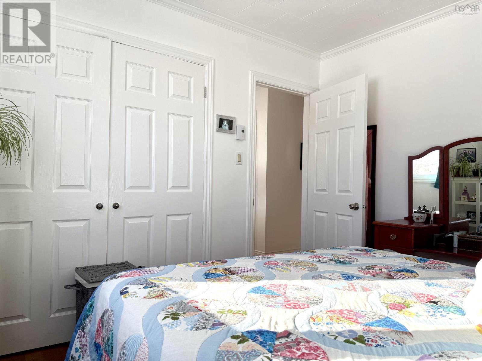 24 Rhodes Avenue, Amherst, Nova Scotia  B4H 2J2 - Photo 34 - 202601796