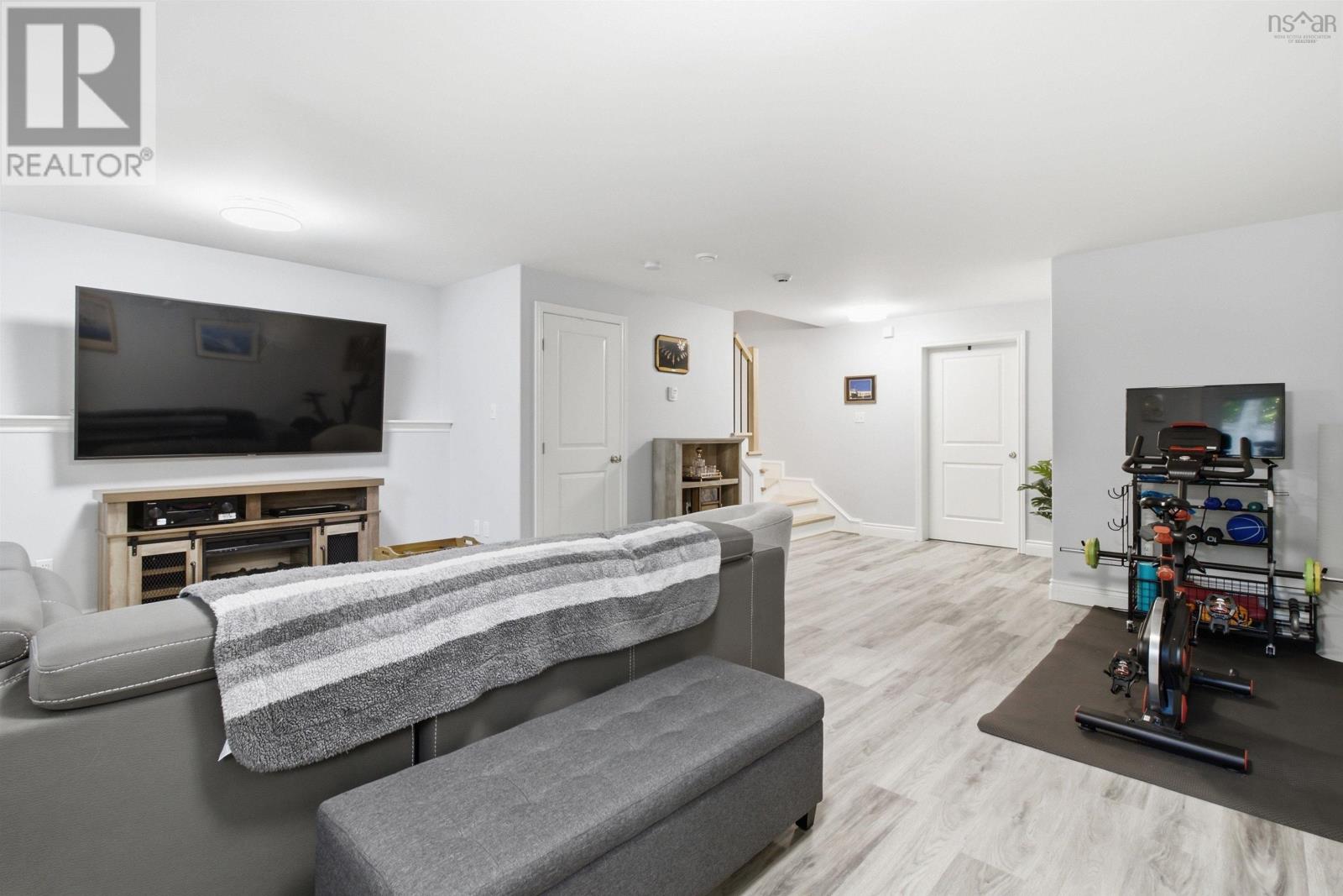 30 Outrigger Crescent, Halifax, Nova Scotia  B3M 4V8 - Photo 33 - 202620581