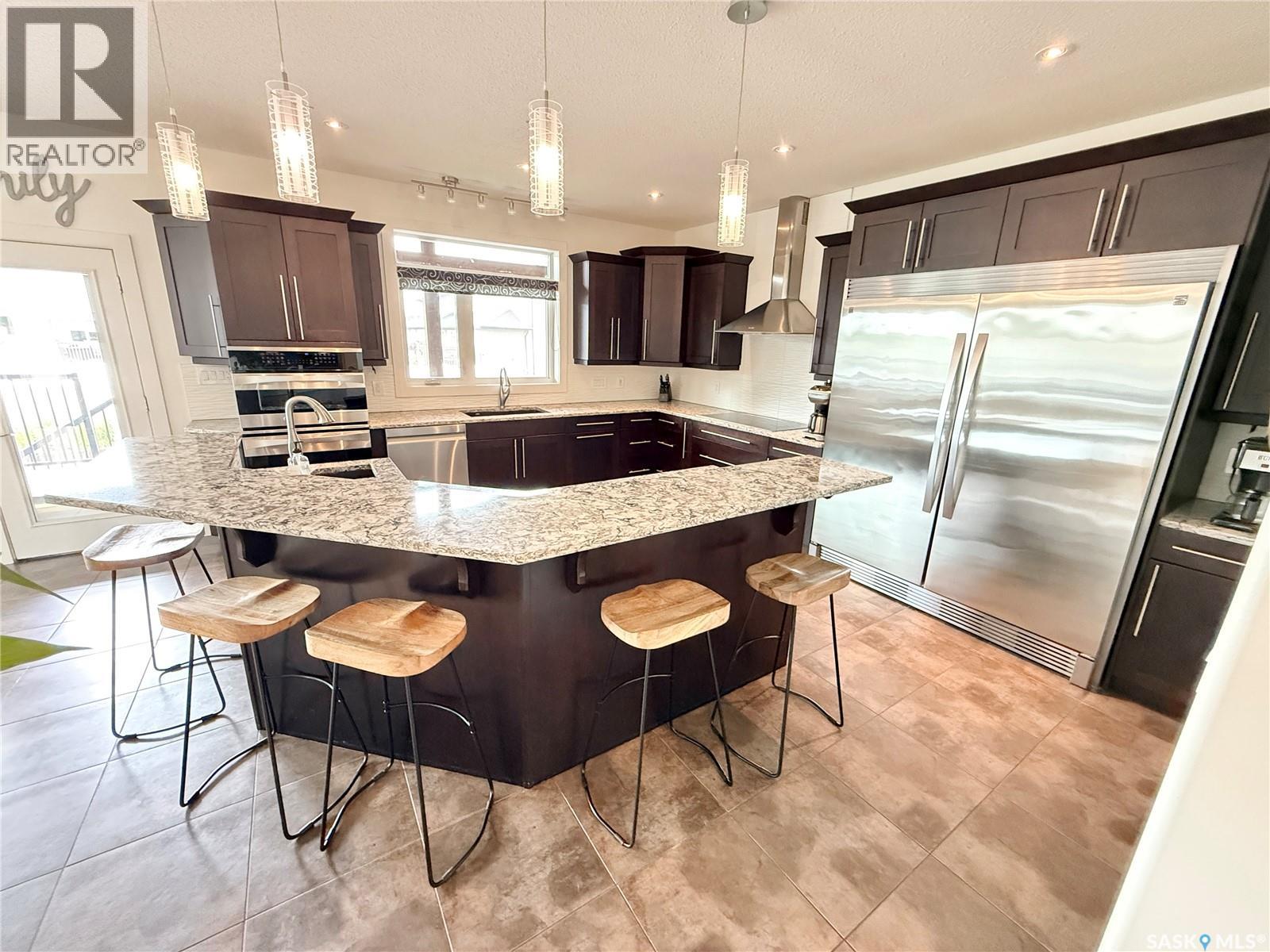 505 Brown Crescent, Weyburn, Saskatchewan  S4H 0M9 - Photo 15 - SK045602