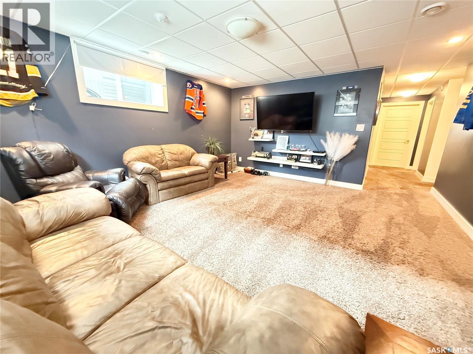 505 Brown Crescent, Weyburn, Saskatchewan  S4H 0M9 - Photo 33 - SK045602
