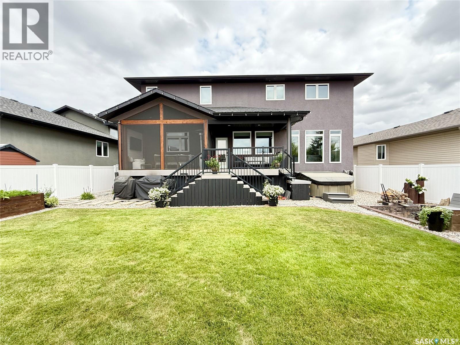 505 Brown Crescent, Weyburn, Saskatchewan  S4H 0M9 - Photo 41 - SK045602