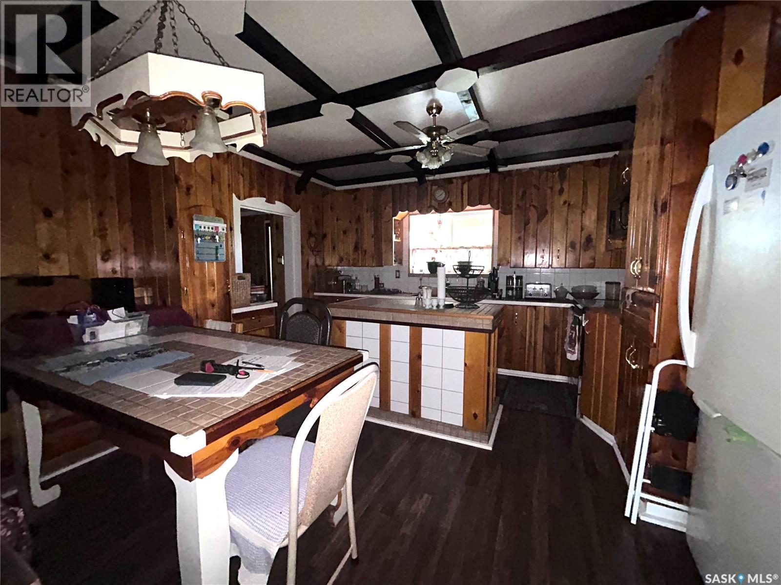 404 Stella Street, Grenfell, Saskatchewan  S0G 5L0 - Photo 9 - SK045574