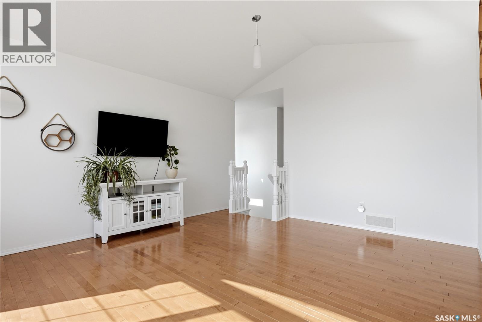 7123 Wascana Cove Drive, Regina, Saskatchewan  S4V 3G1 - Photo 26 - SK045570