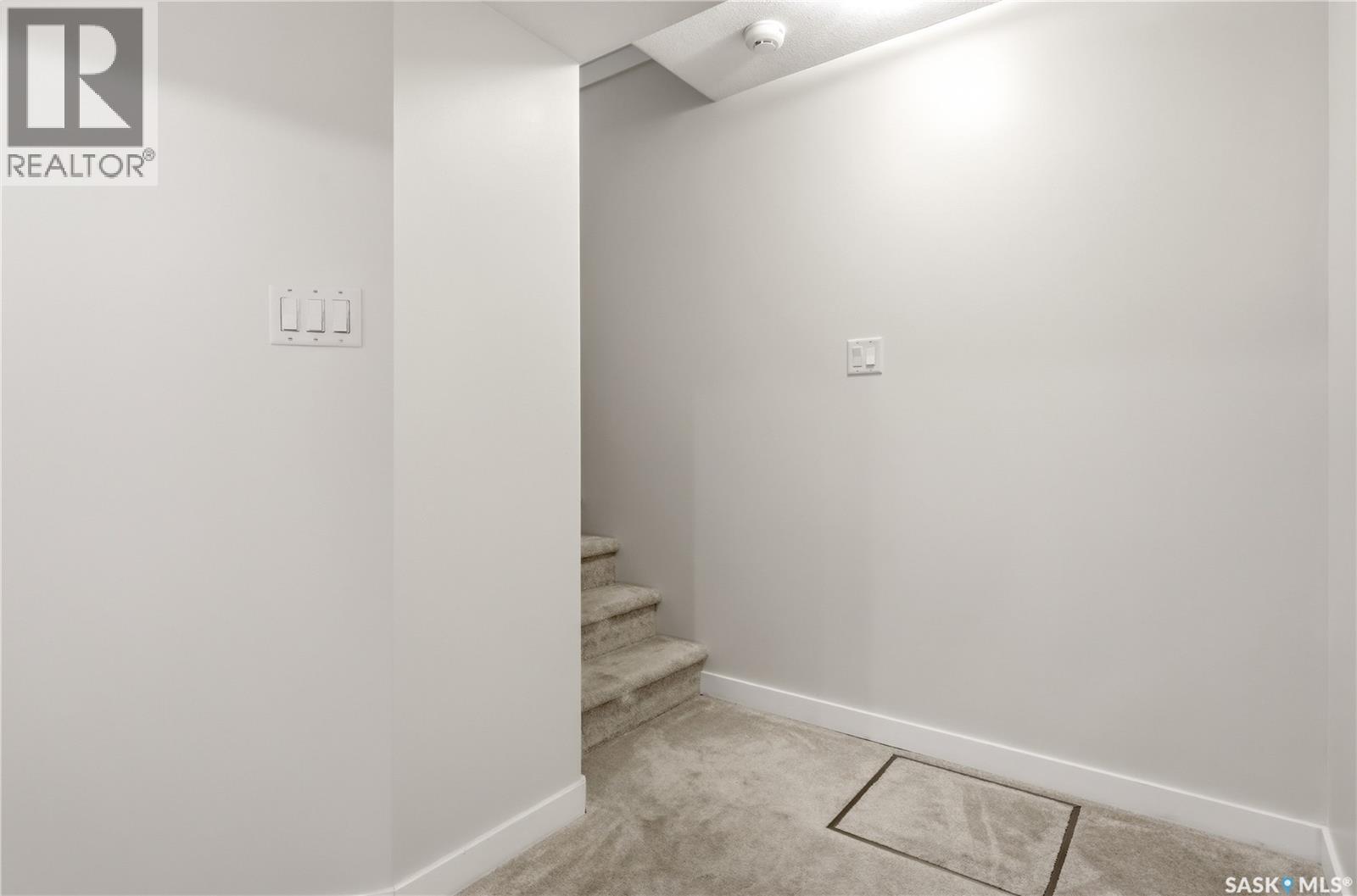 7123 Wascana Cove Drive, Regina, Saskatchewan  S4V 3G1 - Photo 37 - SK045570