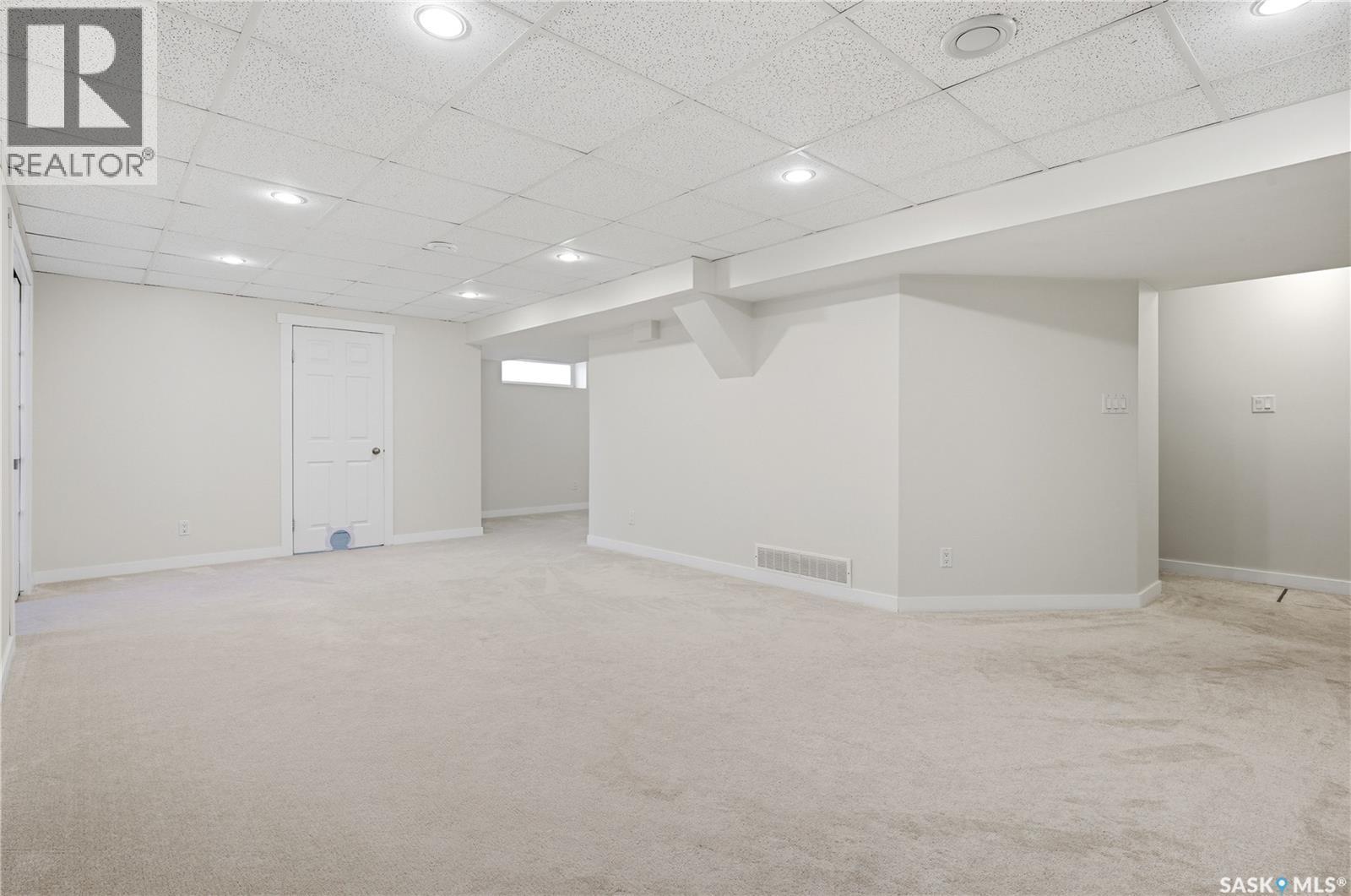 7123 Wascana Cove Drive, Regina, Saskatchewan  S4V 3G1 - Photo 40 - SK045570
