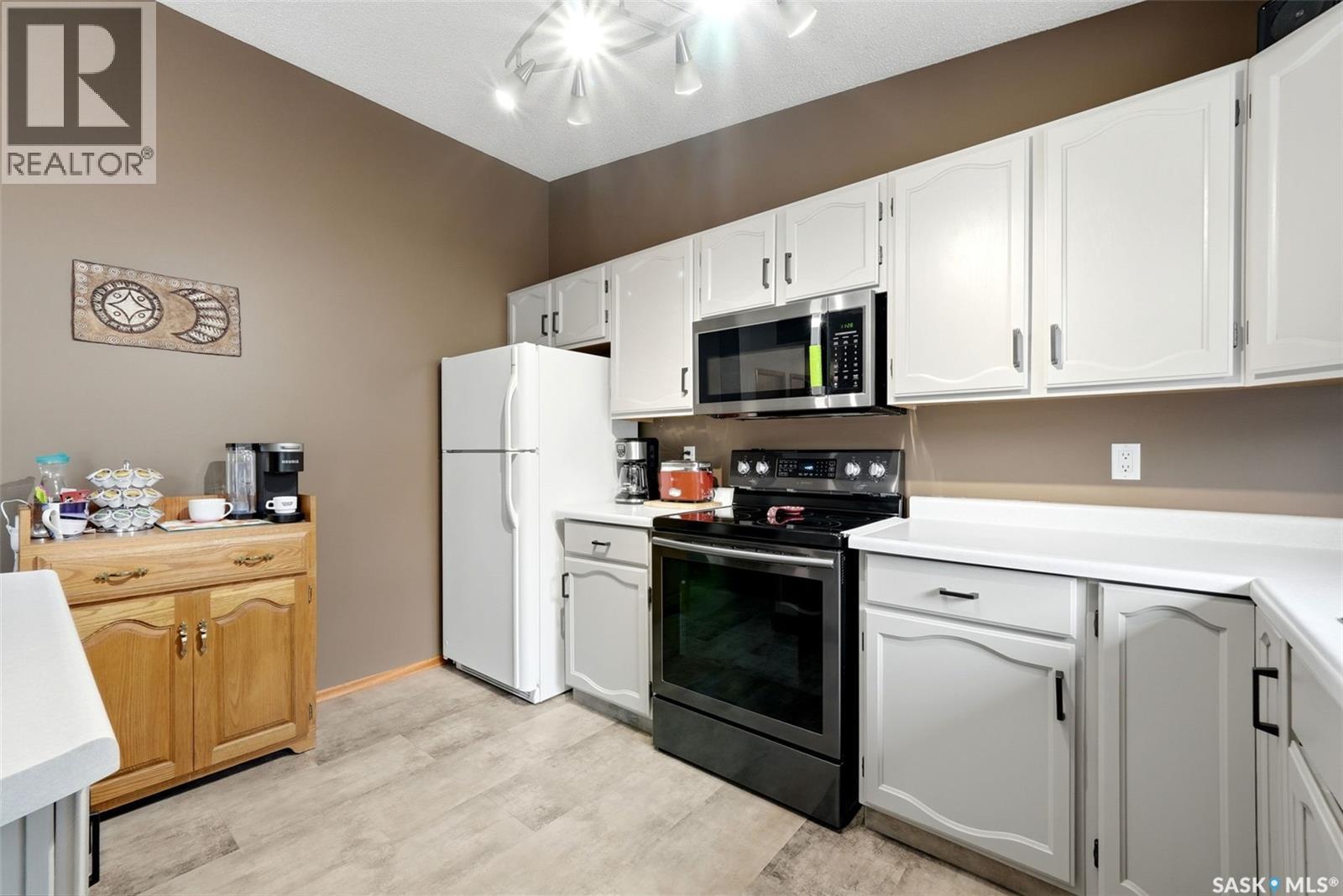 5831 Keffner Bay, Regina, Saskatchewan  S4X 4B8 - Photo 10 - SK045549