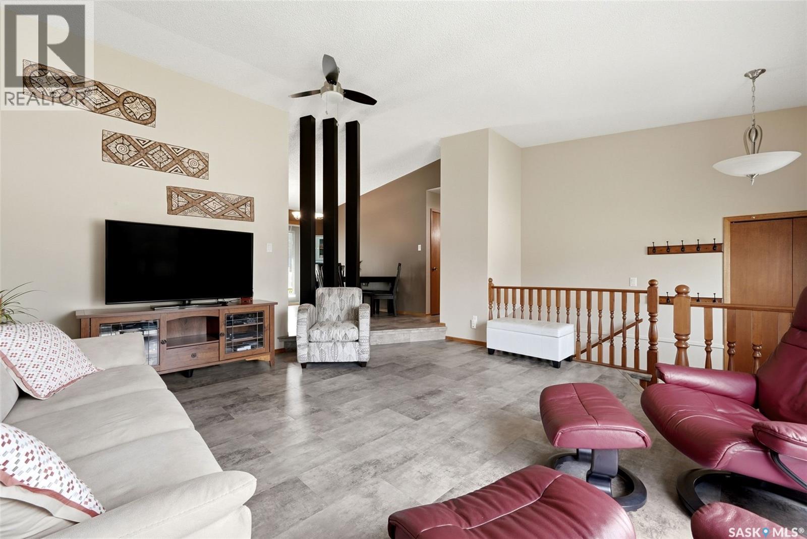 5831 Keffner Bay, Regina, Saskatchewan  S4X 4B8 - Photo 6 - SK045549