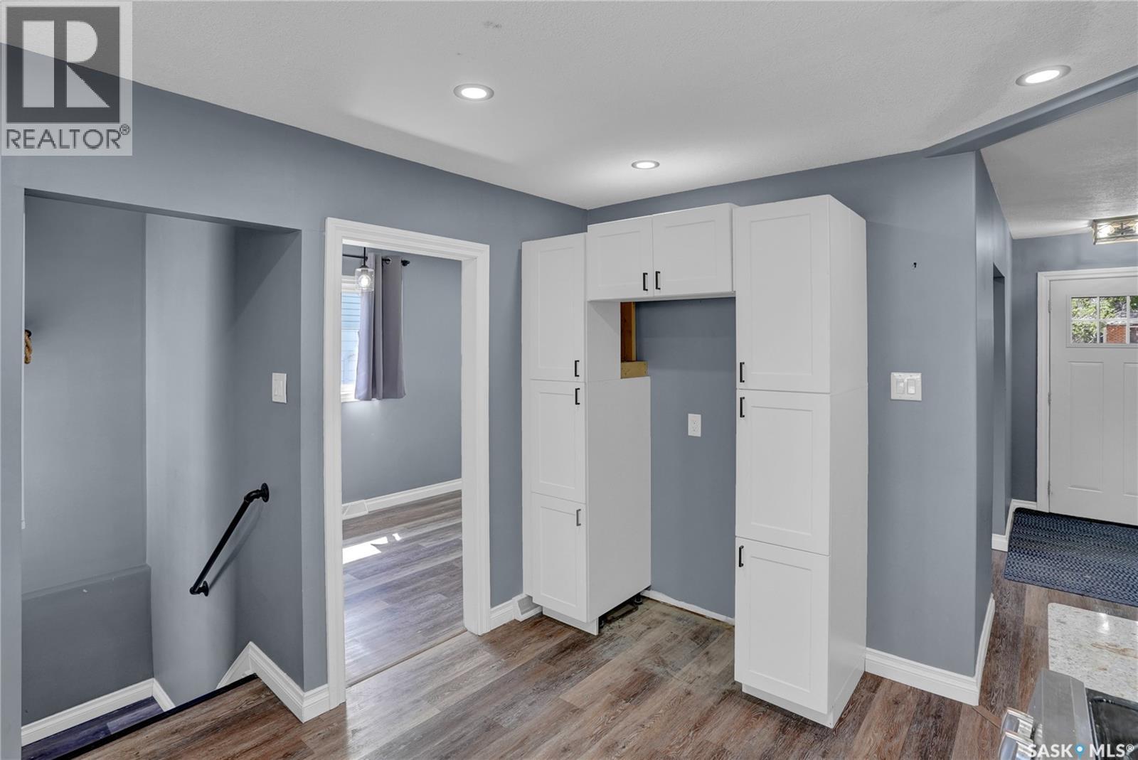 1119 Elgin Avenue, Moose Jaw, Saskatchewan  S6H 4G9 - Photo 14 - SK045352